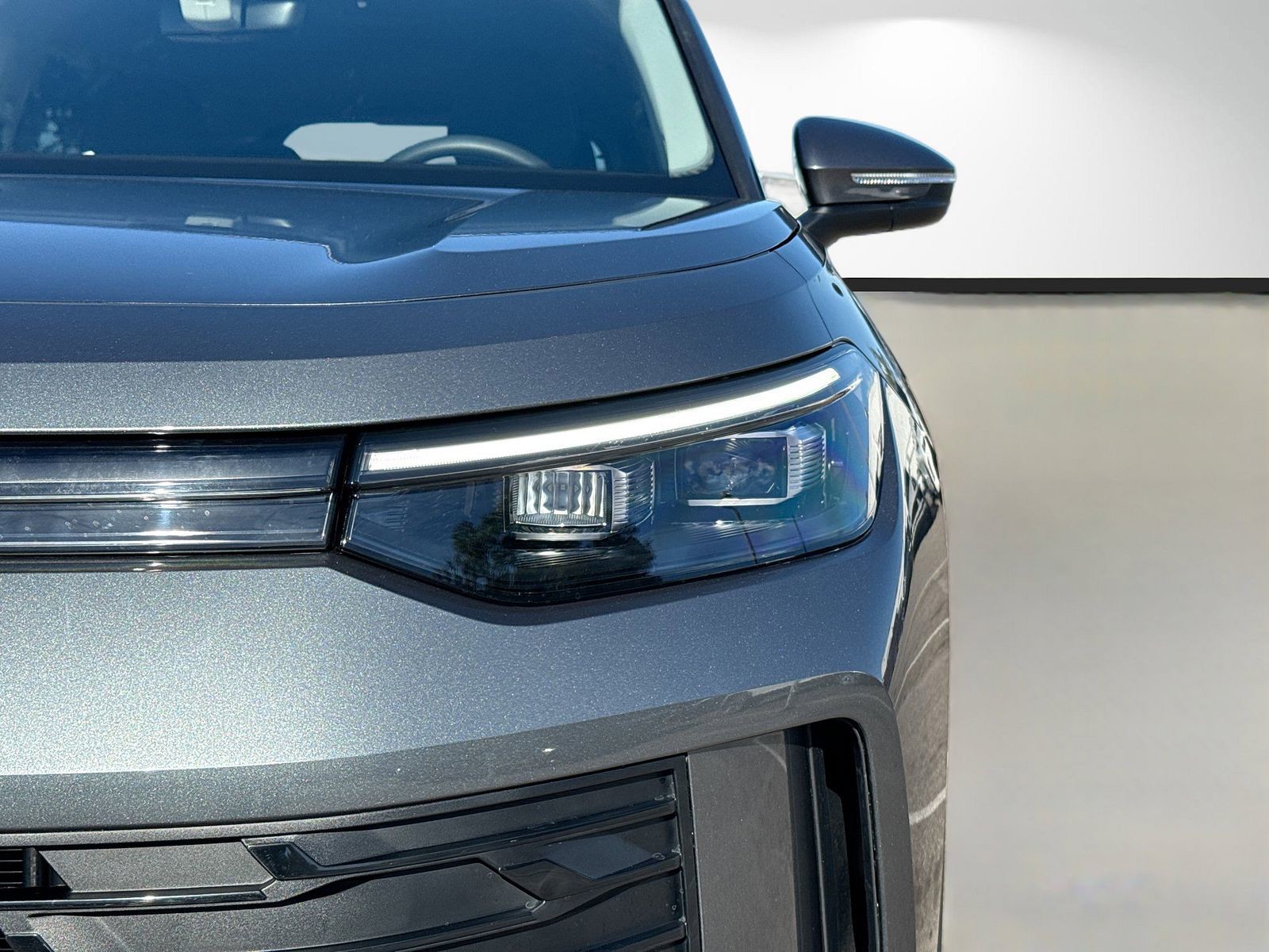 2026 Volkswagen Tiguan - Photo 9