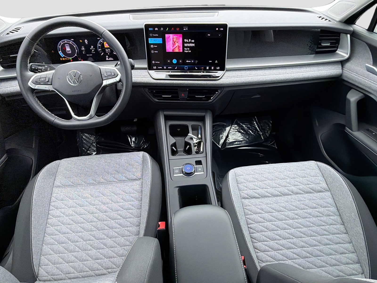 2026 Volkswagen Tiguan - Photo 15