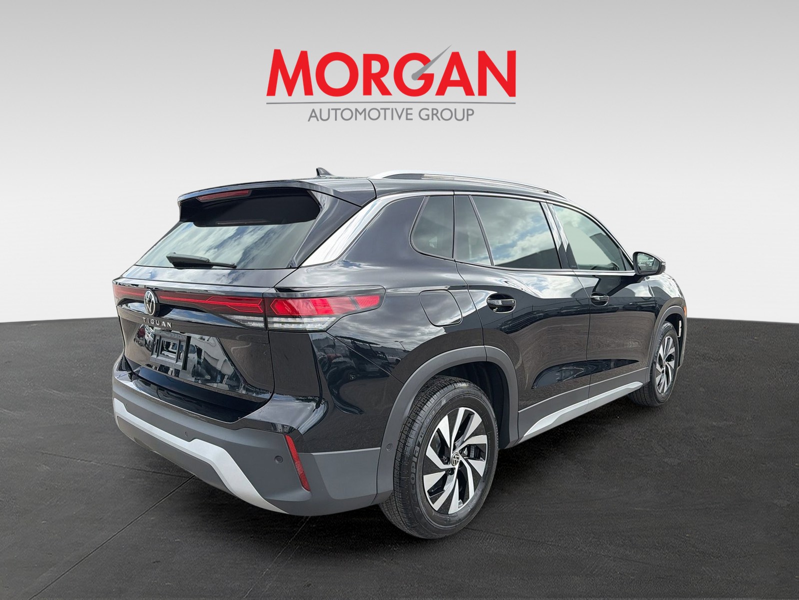 2026 Volkswagen Tiguan - Photo 4