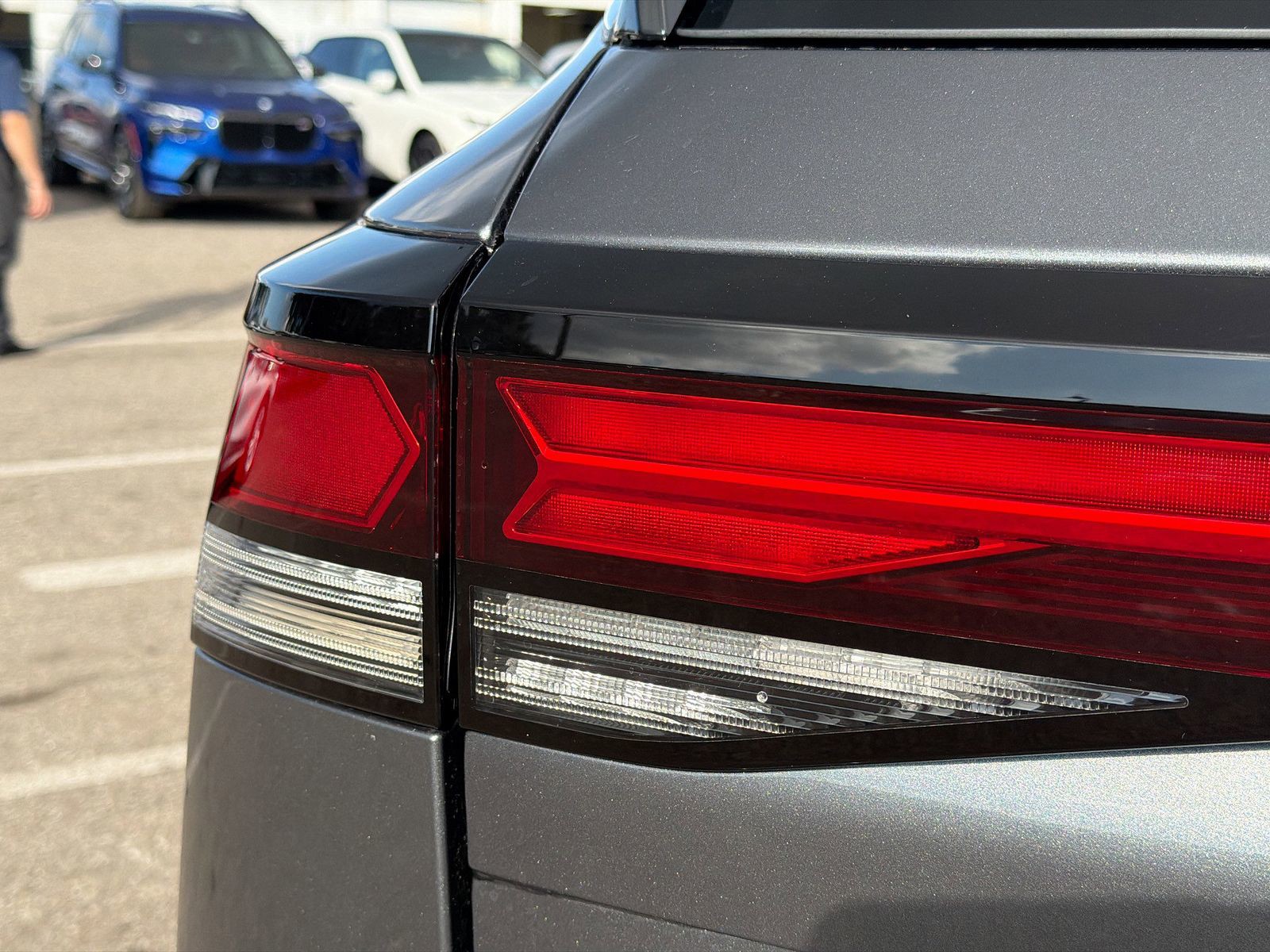 2026 Volkswagen Tiguan - Photo 10