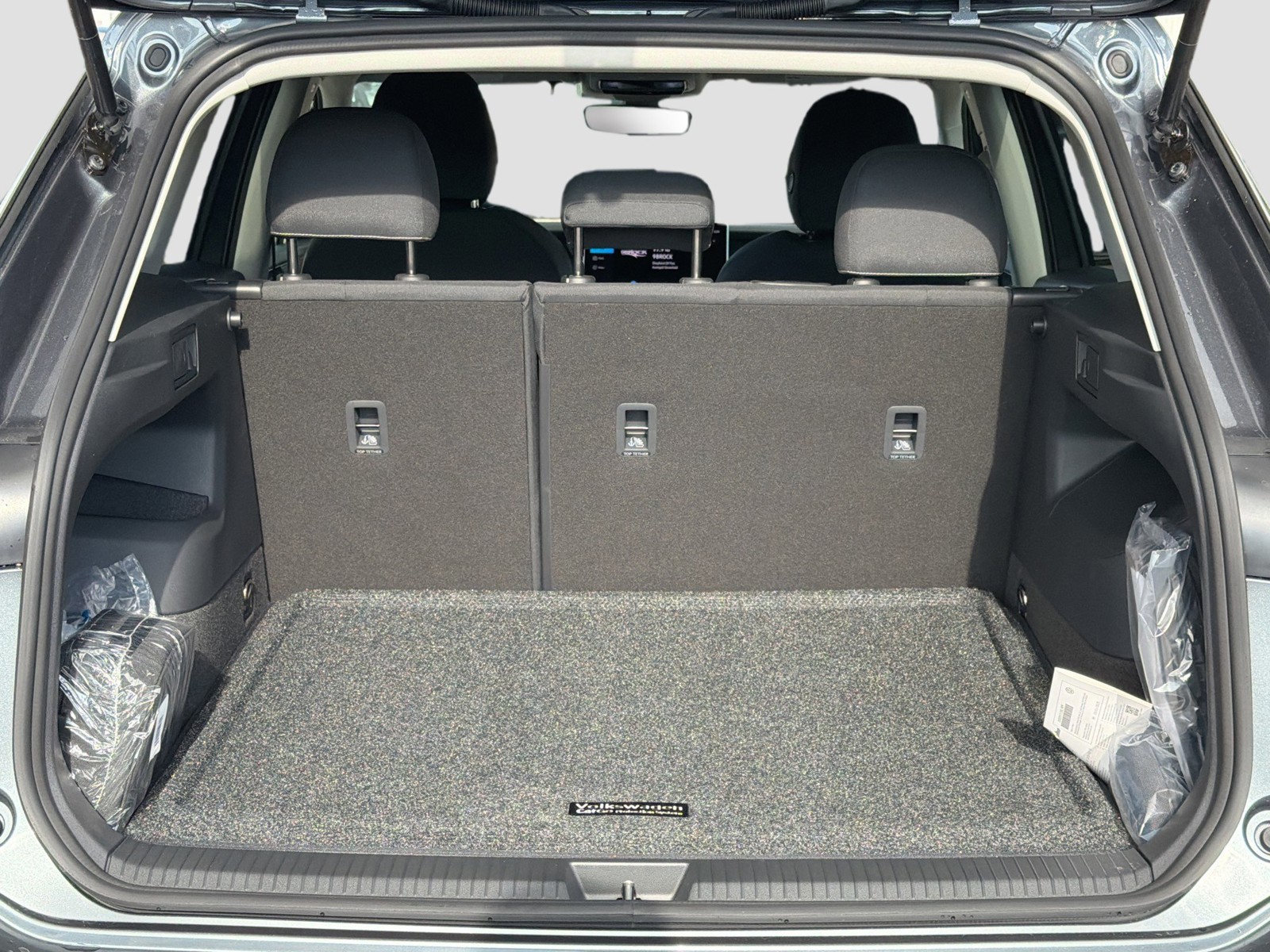 2026 Volkswagen Tiguan - Photo 11