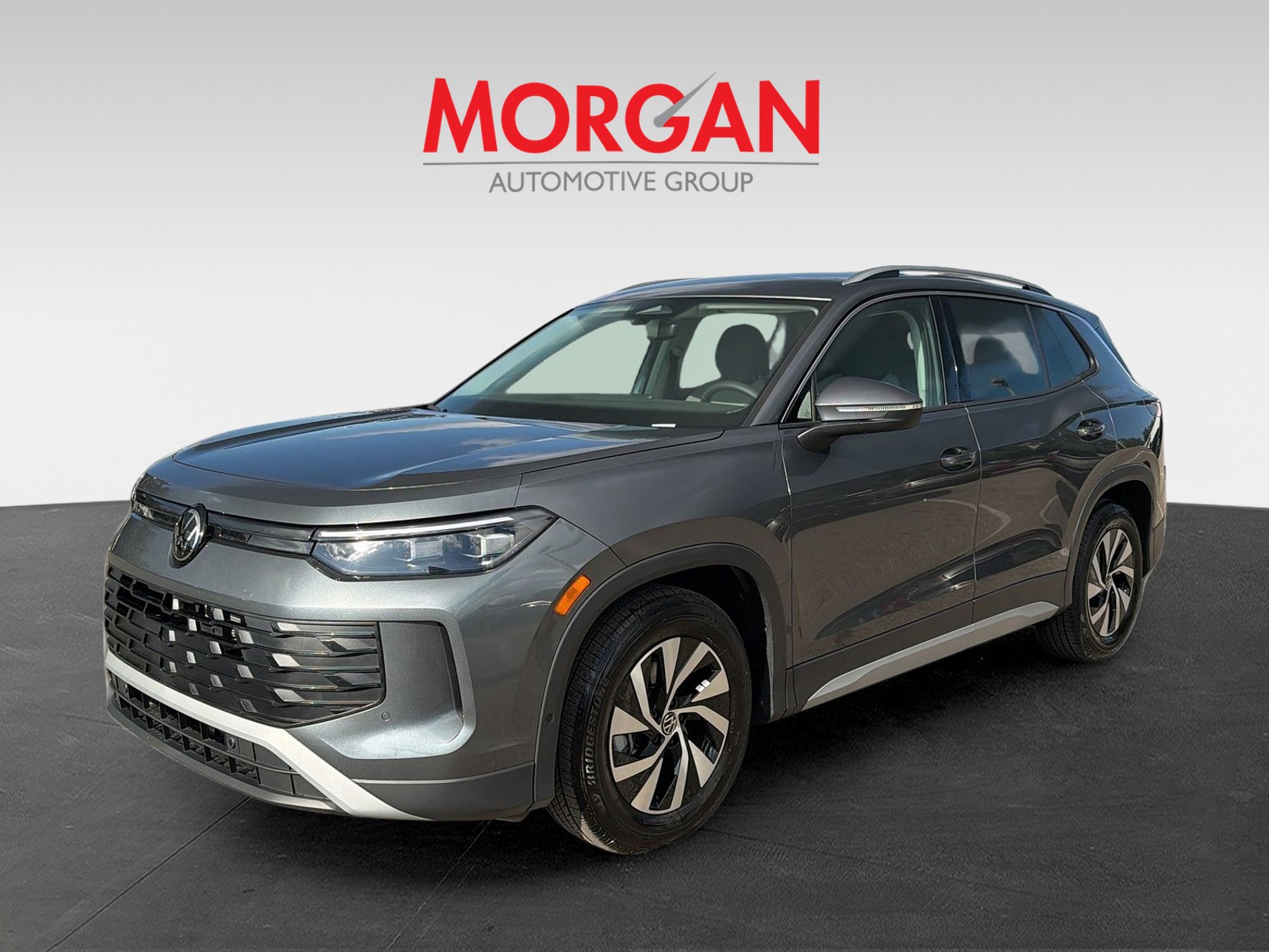 2026 Volkswagen Tiguan - Photo 2