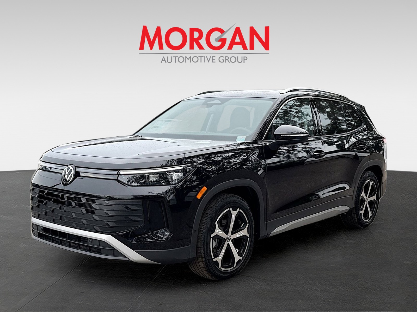 2026 Volkswagen Tiguan - Photo 2
