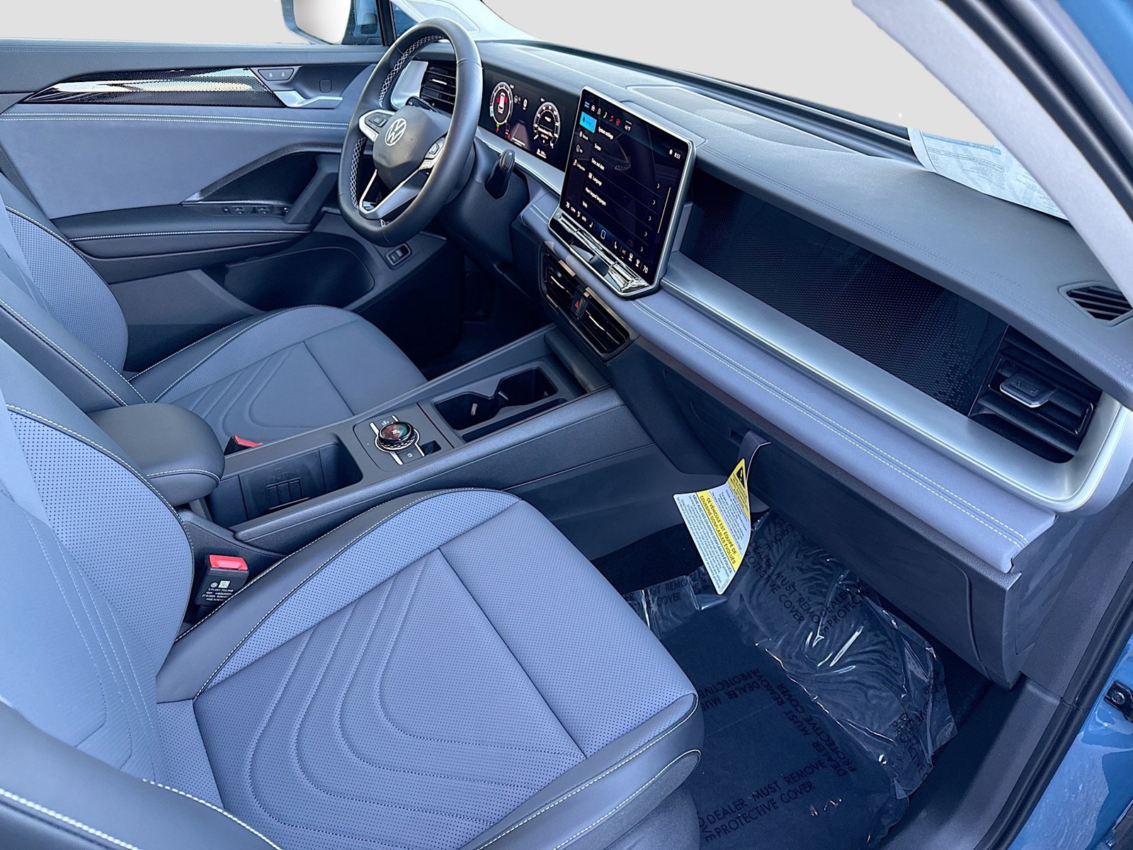 2026 Volkswagen Tiguan - Photo 13