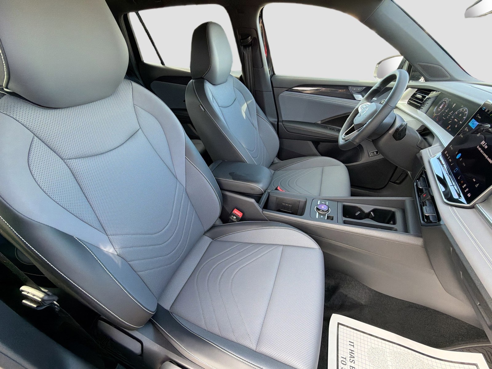 2026 Volkswagen Tiguan - Photo 14
