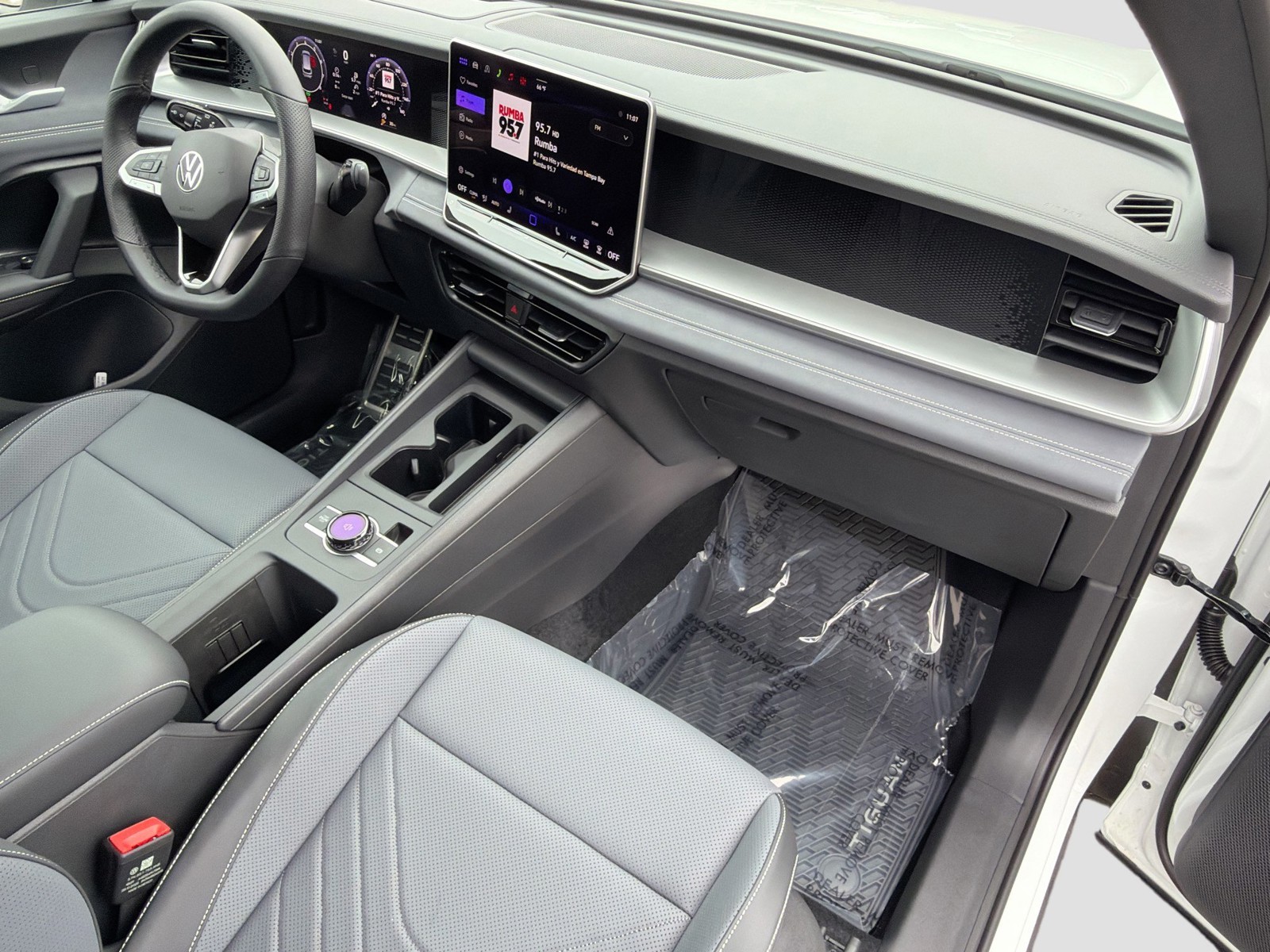 2026 Volkswagen Tiguan - Photo 14