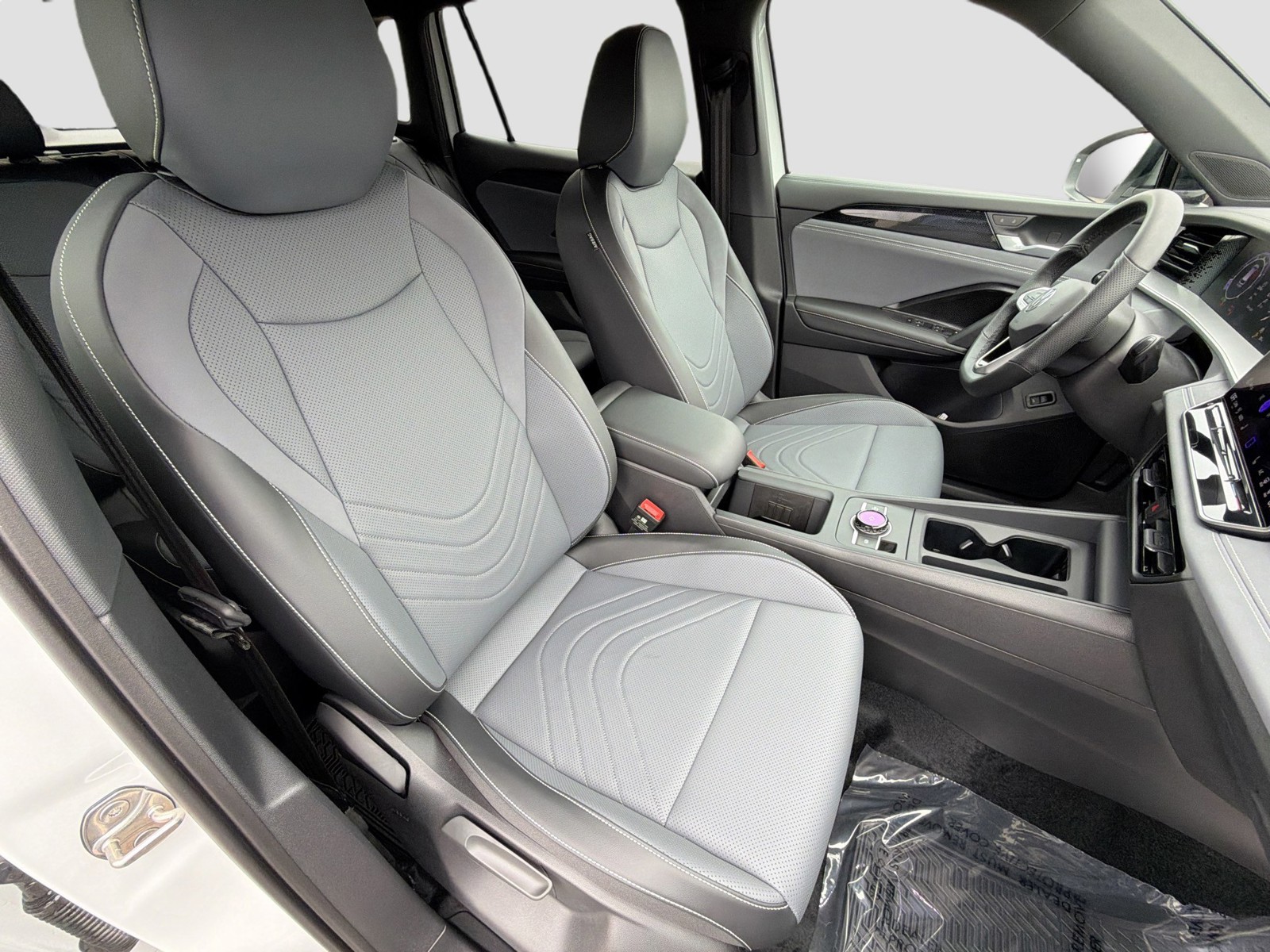 2026 Volkswagen Tiguan - Photo 15