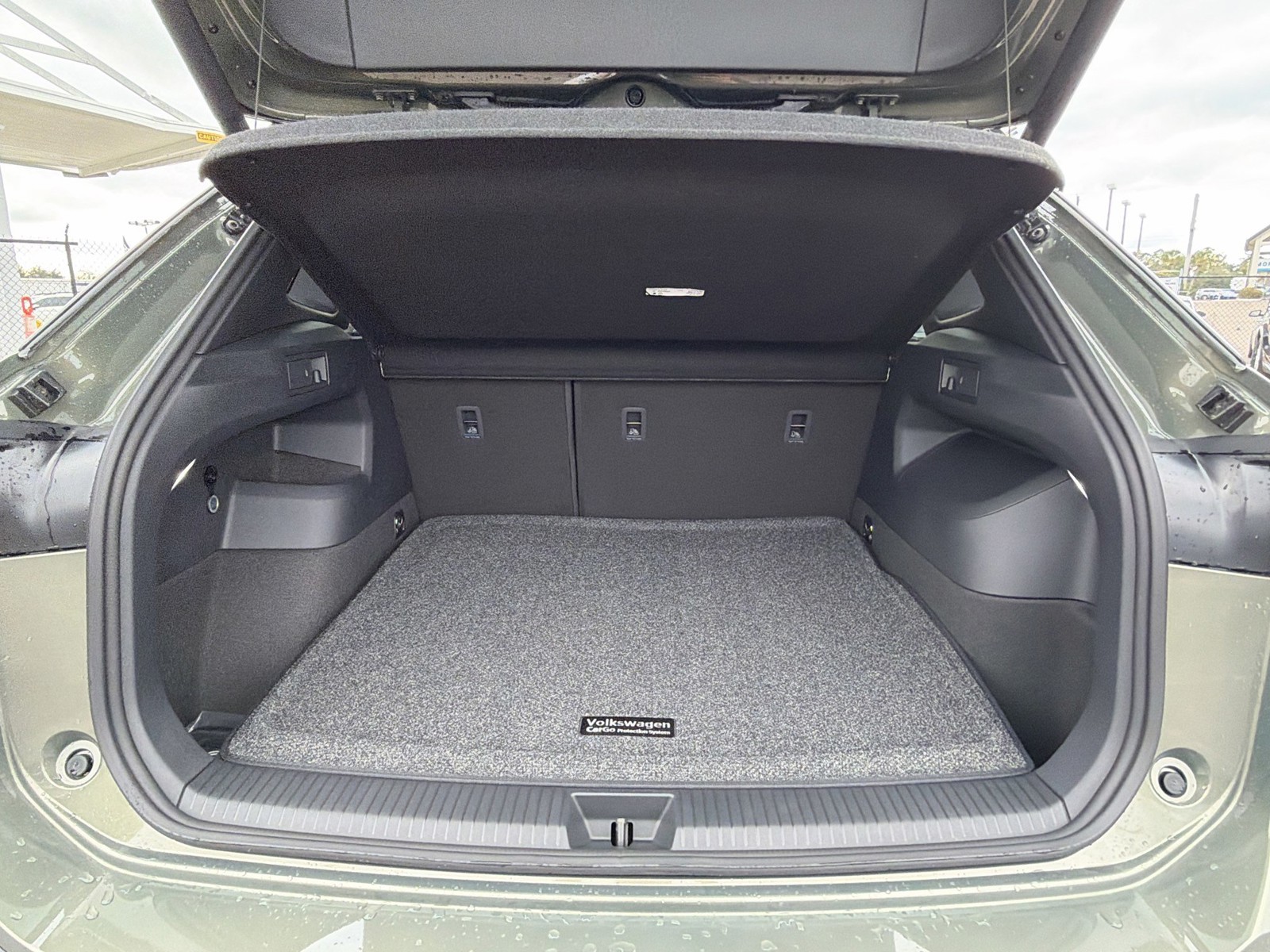 2026 Volkswagen Tiguan - Photo 12