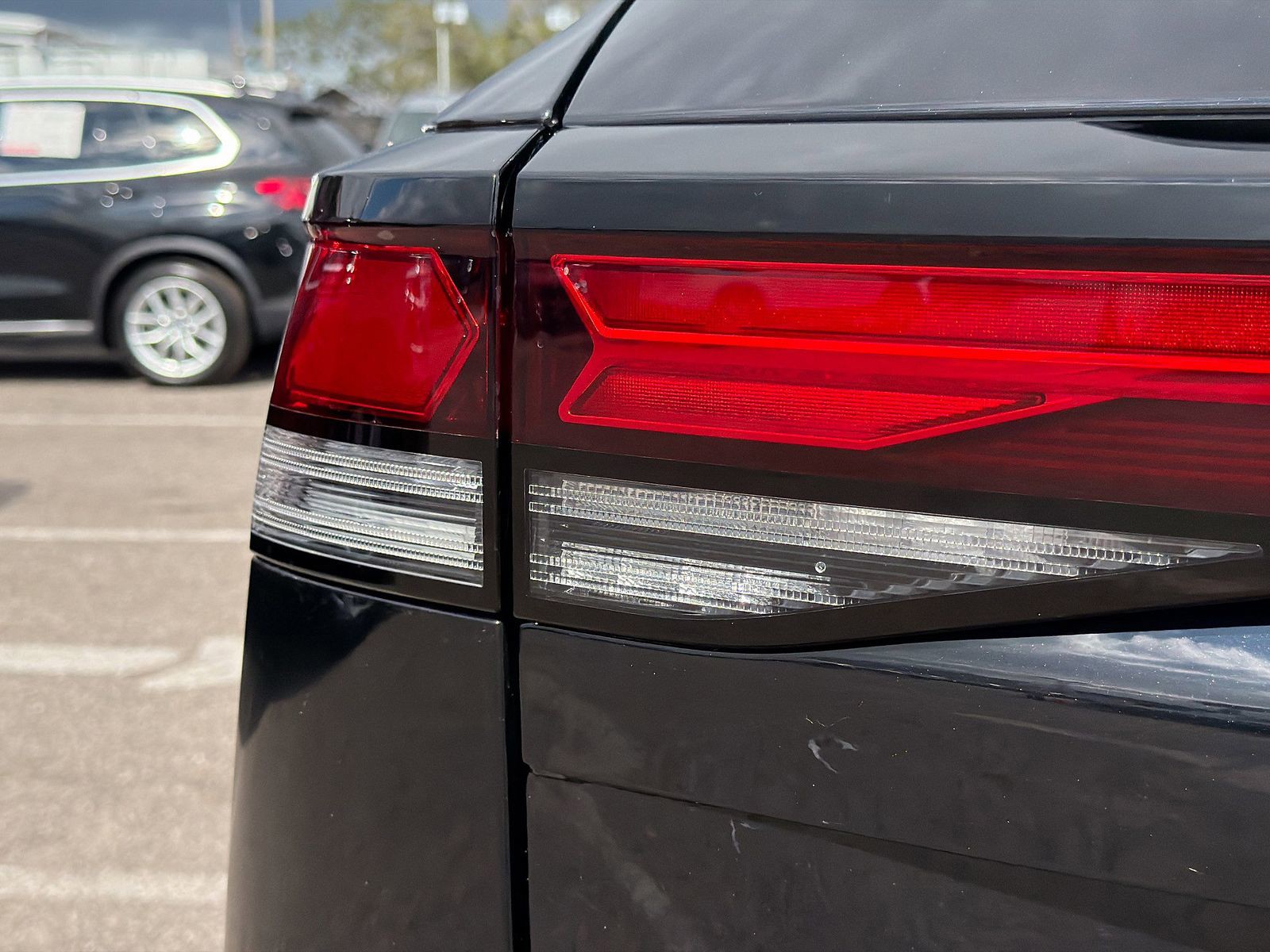 2026 Volkswagen Tiguan - Photo 10