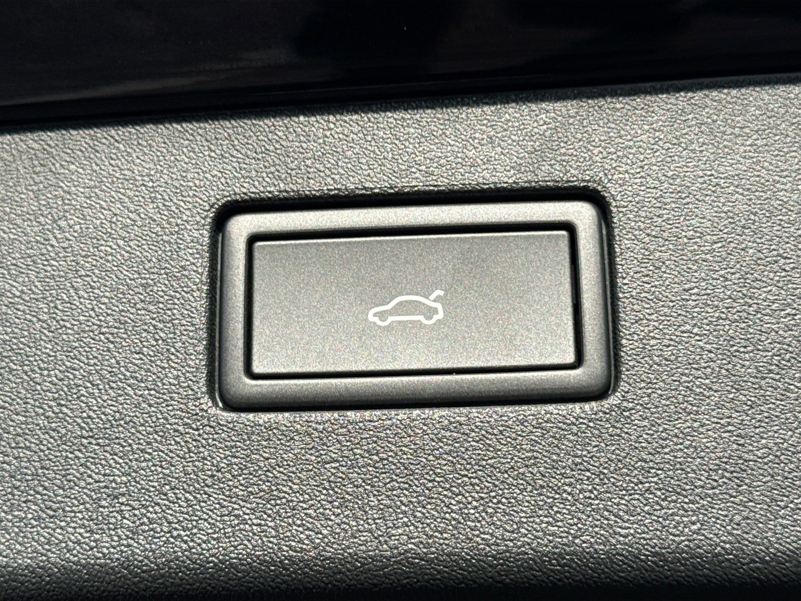 2026 Volkswagen Tiguan - Photo 13