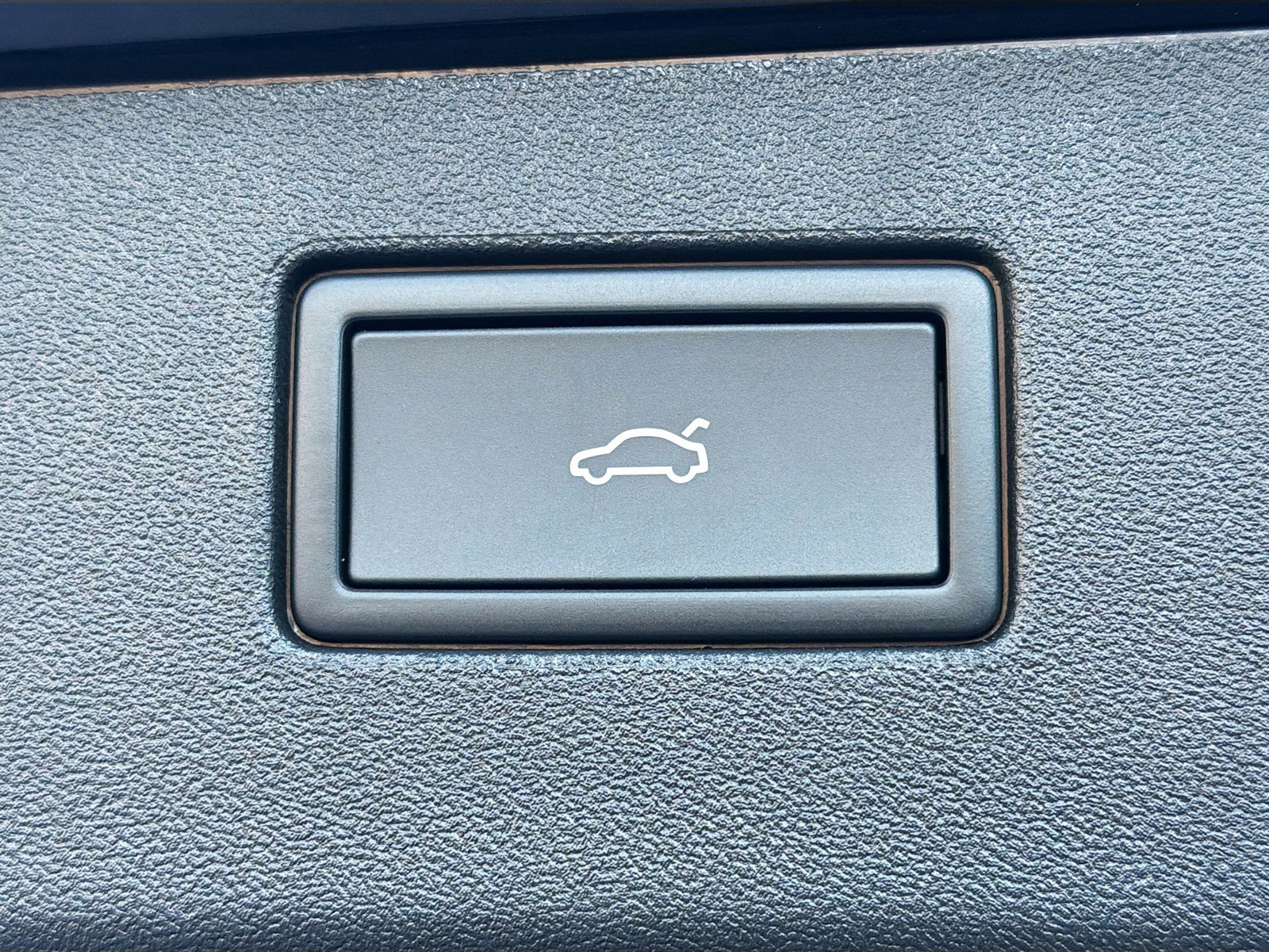 2026 Volkswagen Tiguan - Photo 12