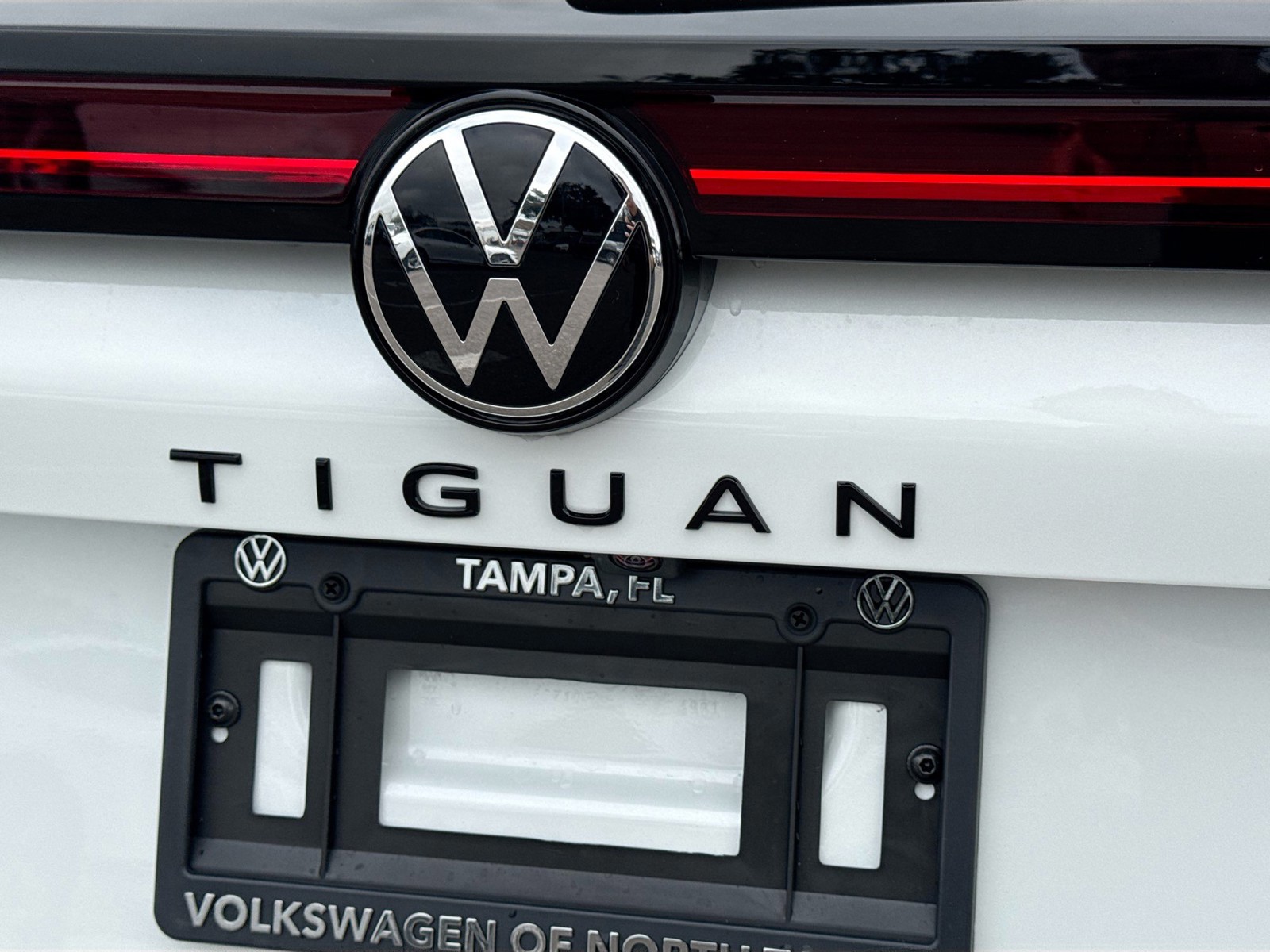 2026 Volkswagen Tiguan - Photo 11