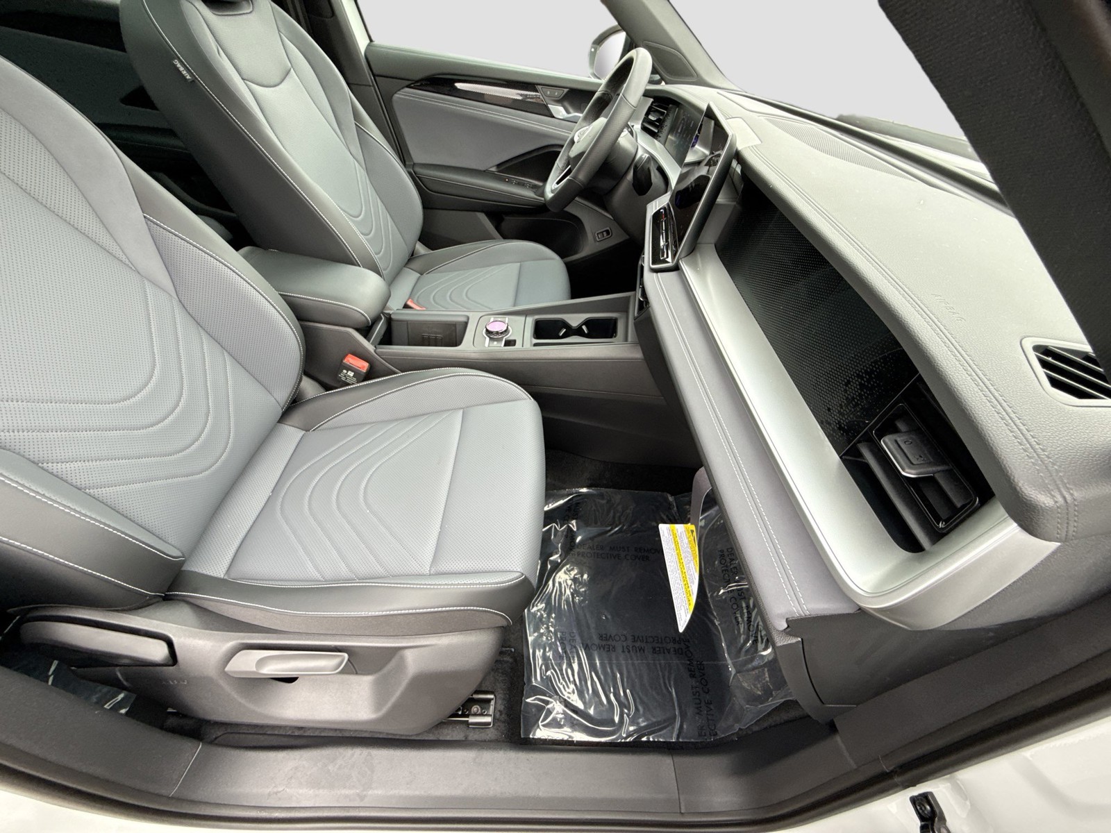 2026 Volkswagen Tiguan - Photo 15