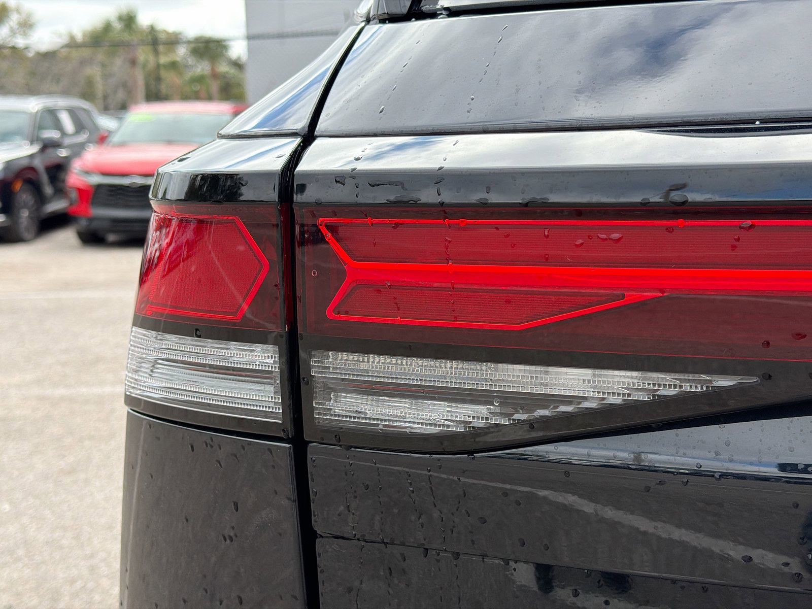 2026 Volkswagen Tiguan - Photo 10
