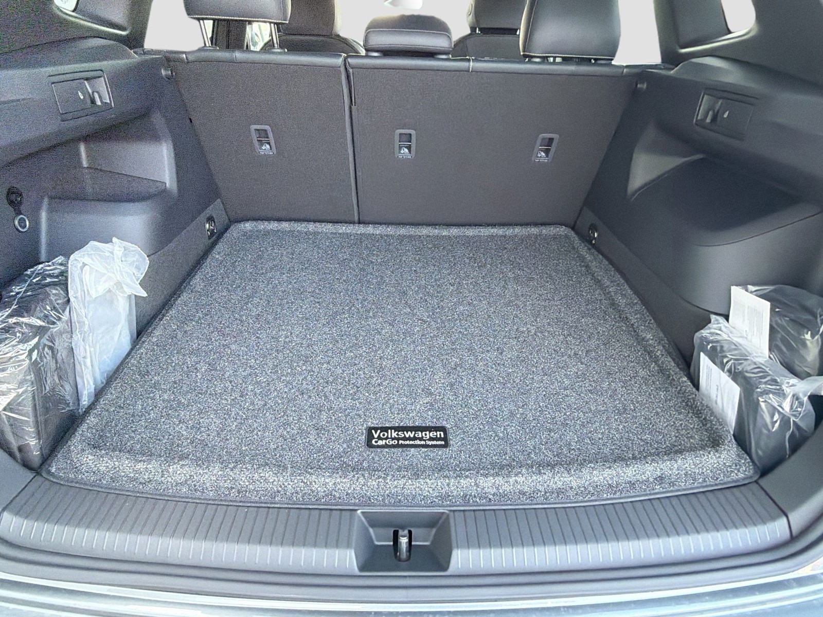2026 Volkswagen Tiguan - Photo 12