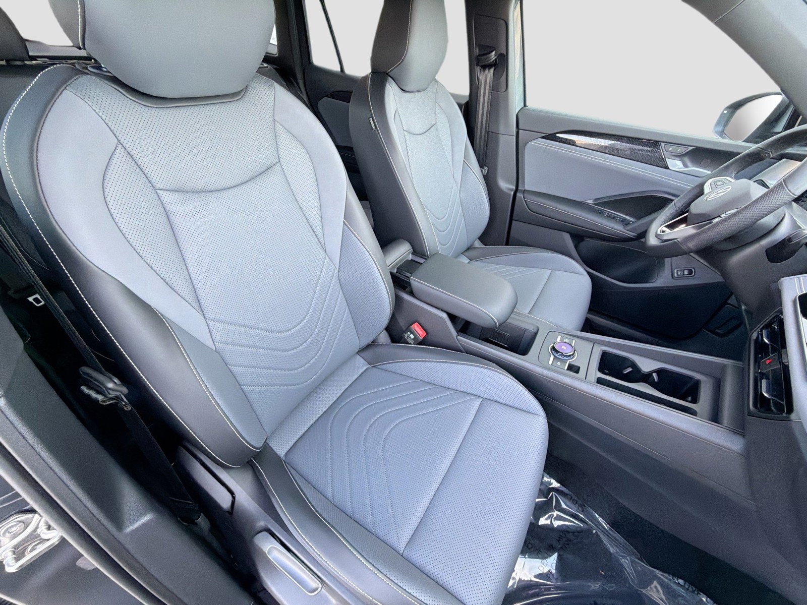 2026 Volkswagen Tiguan - Photo 15