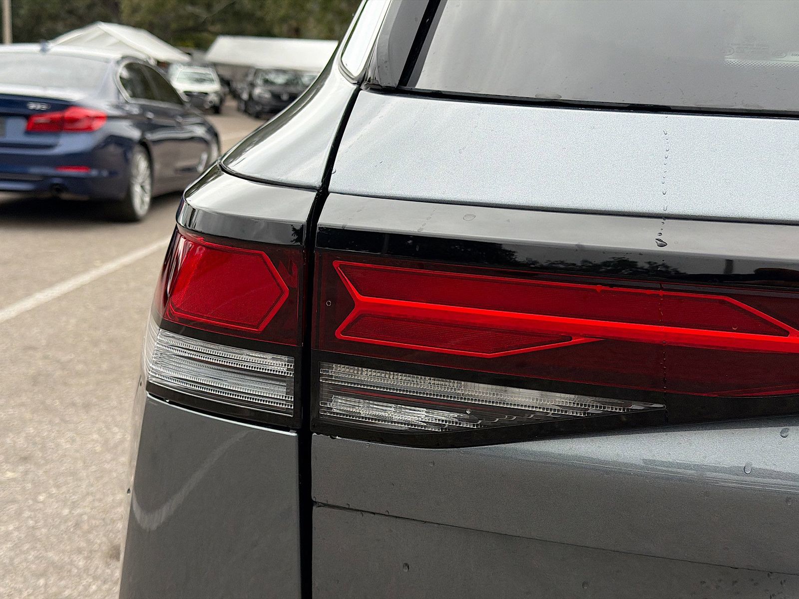 2026 Volkswagen Tiguan - Photo 10