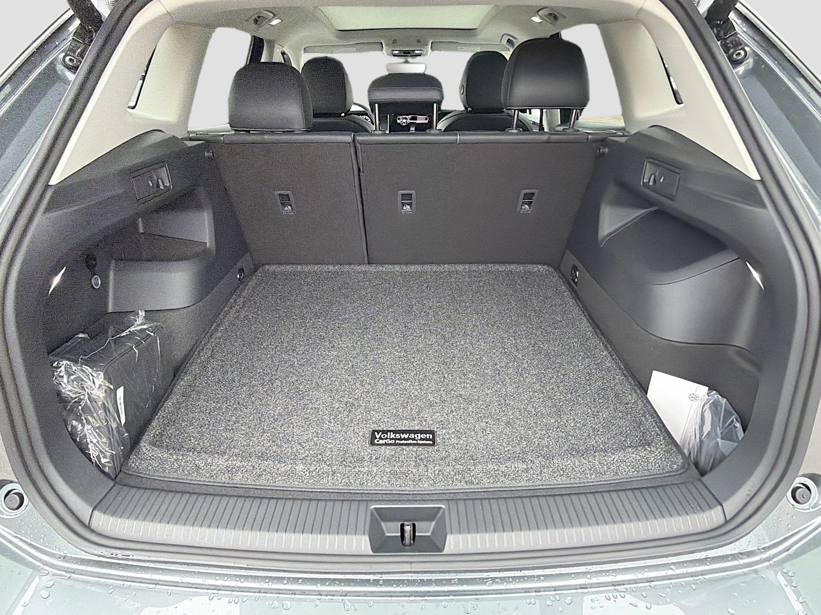 2026 Volkswagen Tiguan - Photo 12