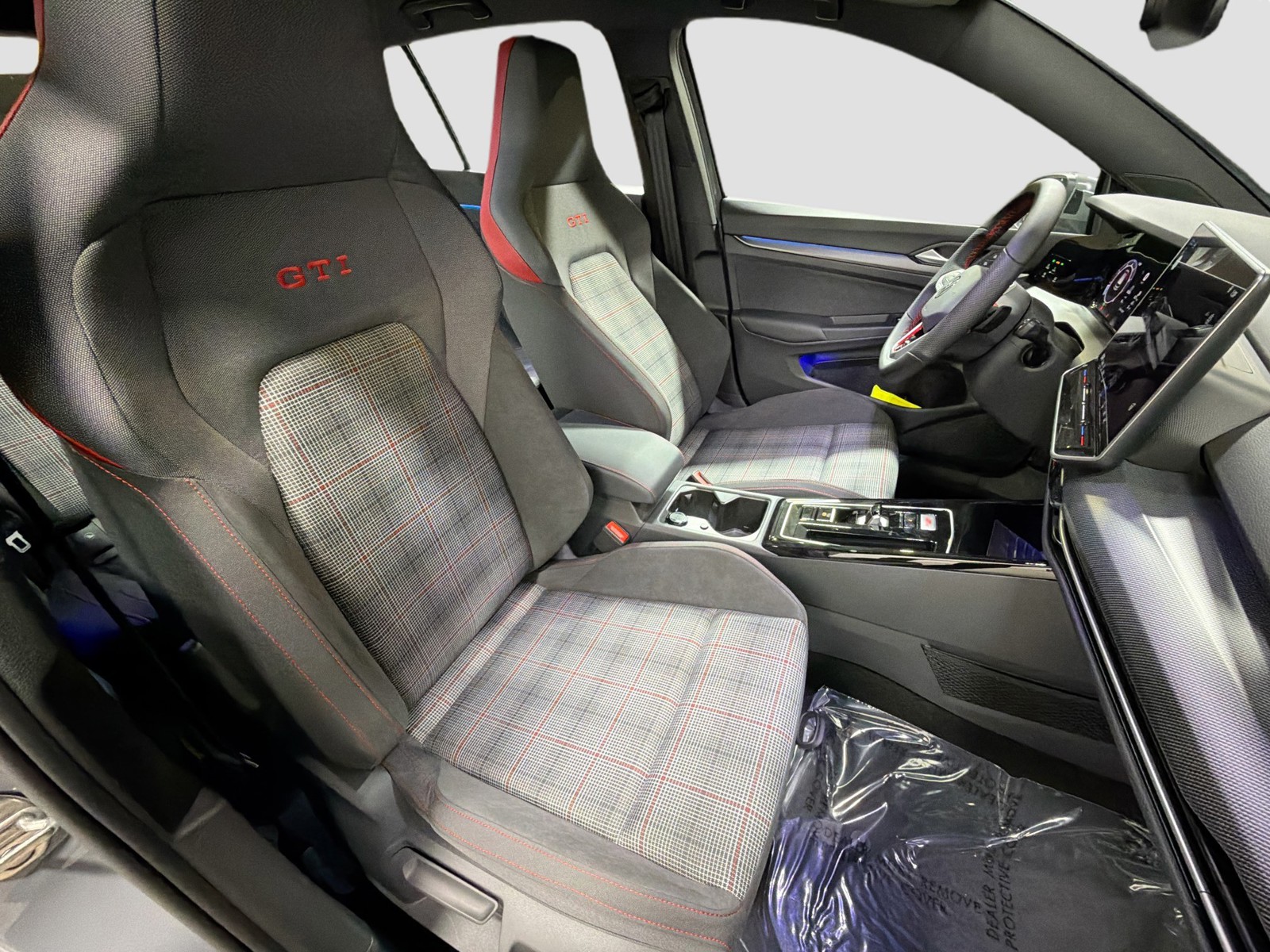 2026 Volkswagen Golf GTI - Photo 14
