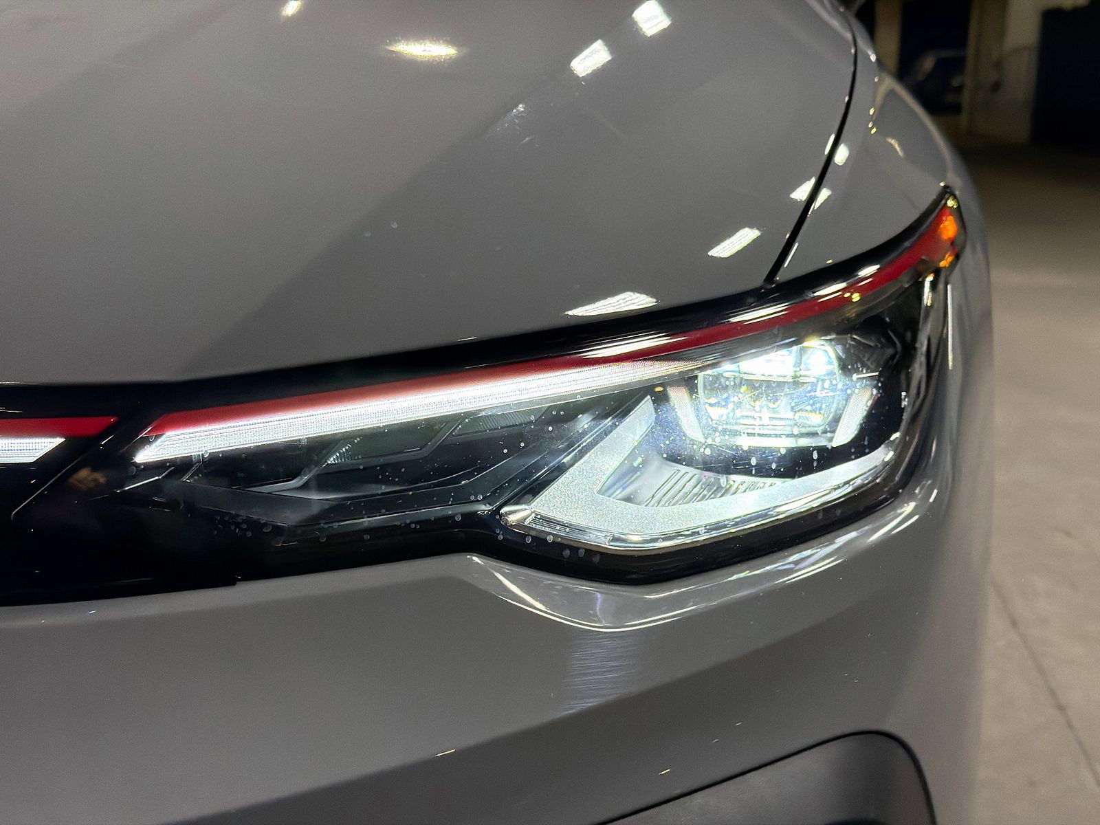 2026 Volkswagen Golf GTI - Photo 9