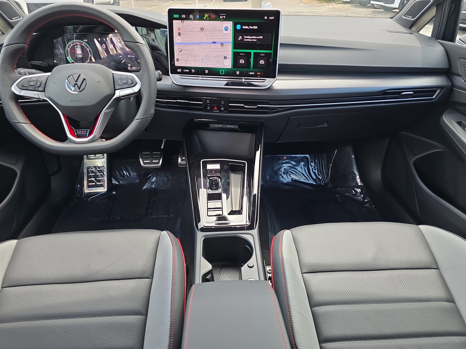 2025 Volkswagen Golf GTI - Photo 11