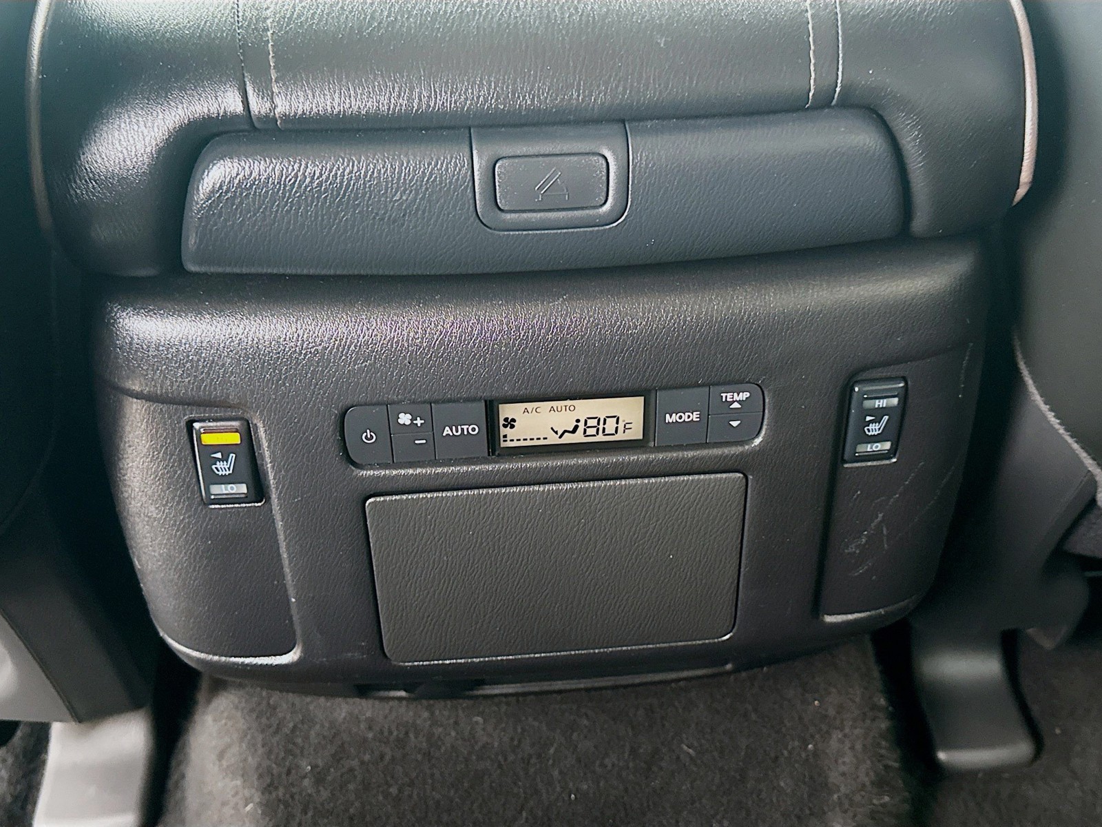 2022 Nissan Armada - Photo 25