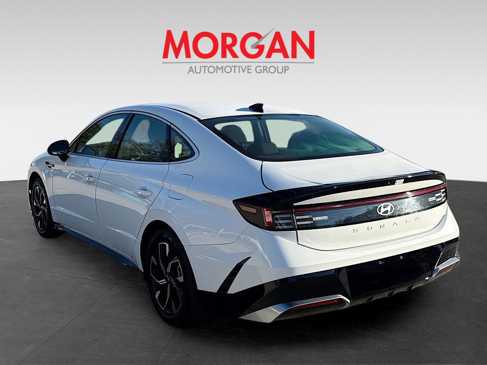 2025 Hyundai Sonata - Photo 4