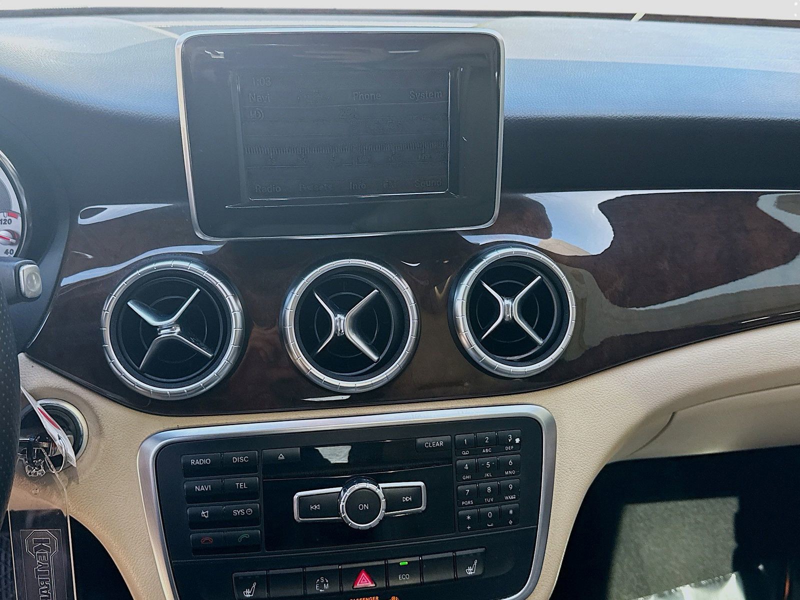 2014 Mercedes-Benz CLA - Photo 9