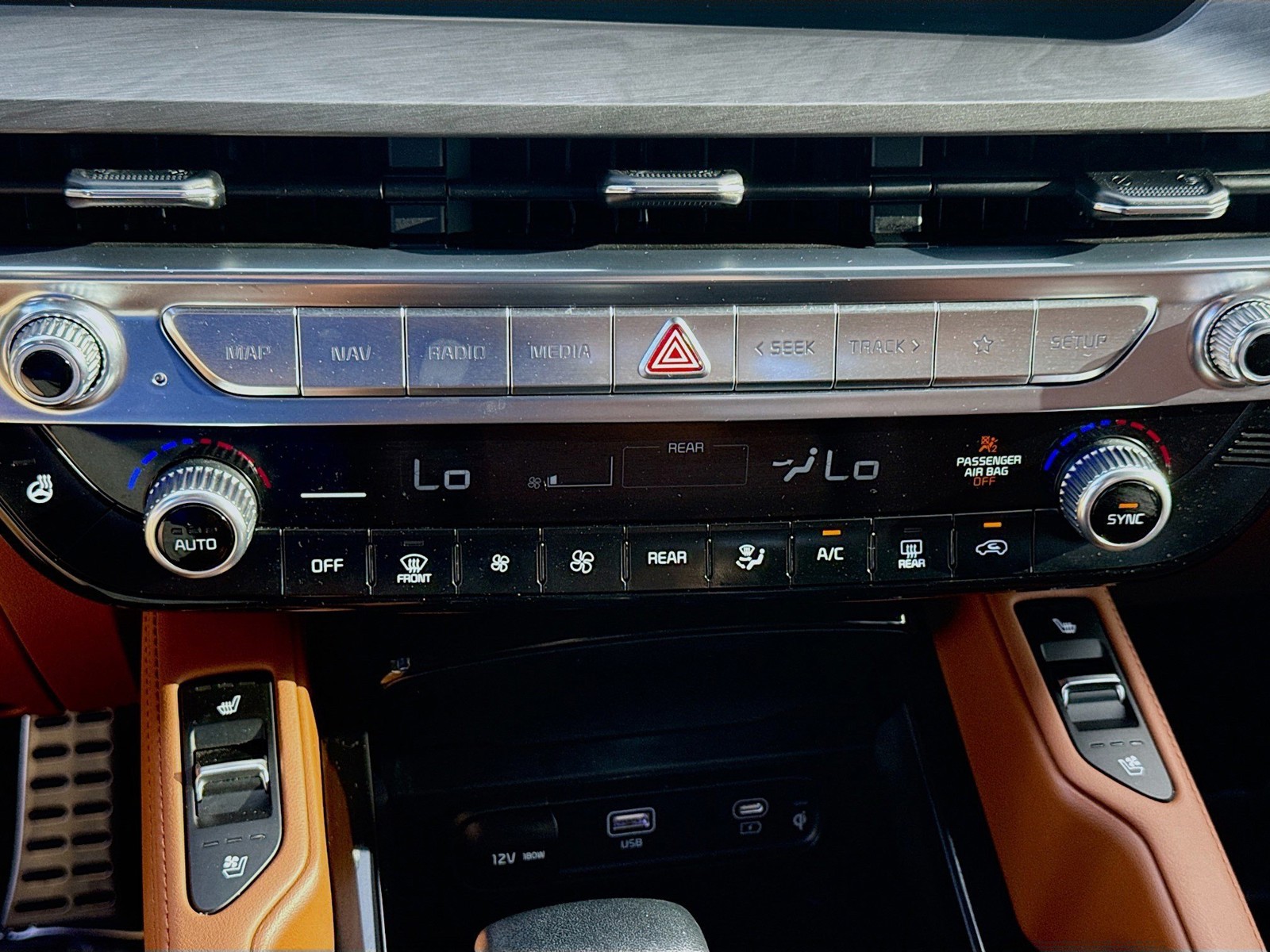2024 Kia Telluride - Photo 15
