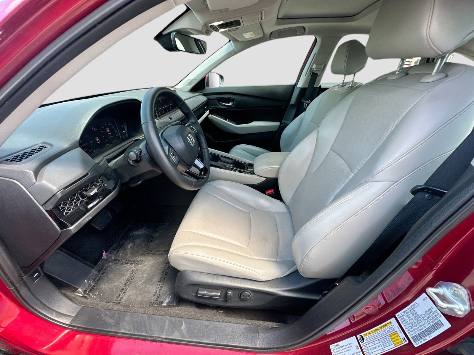 2024 Honda Accord Hybrid - Photo 14