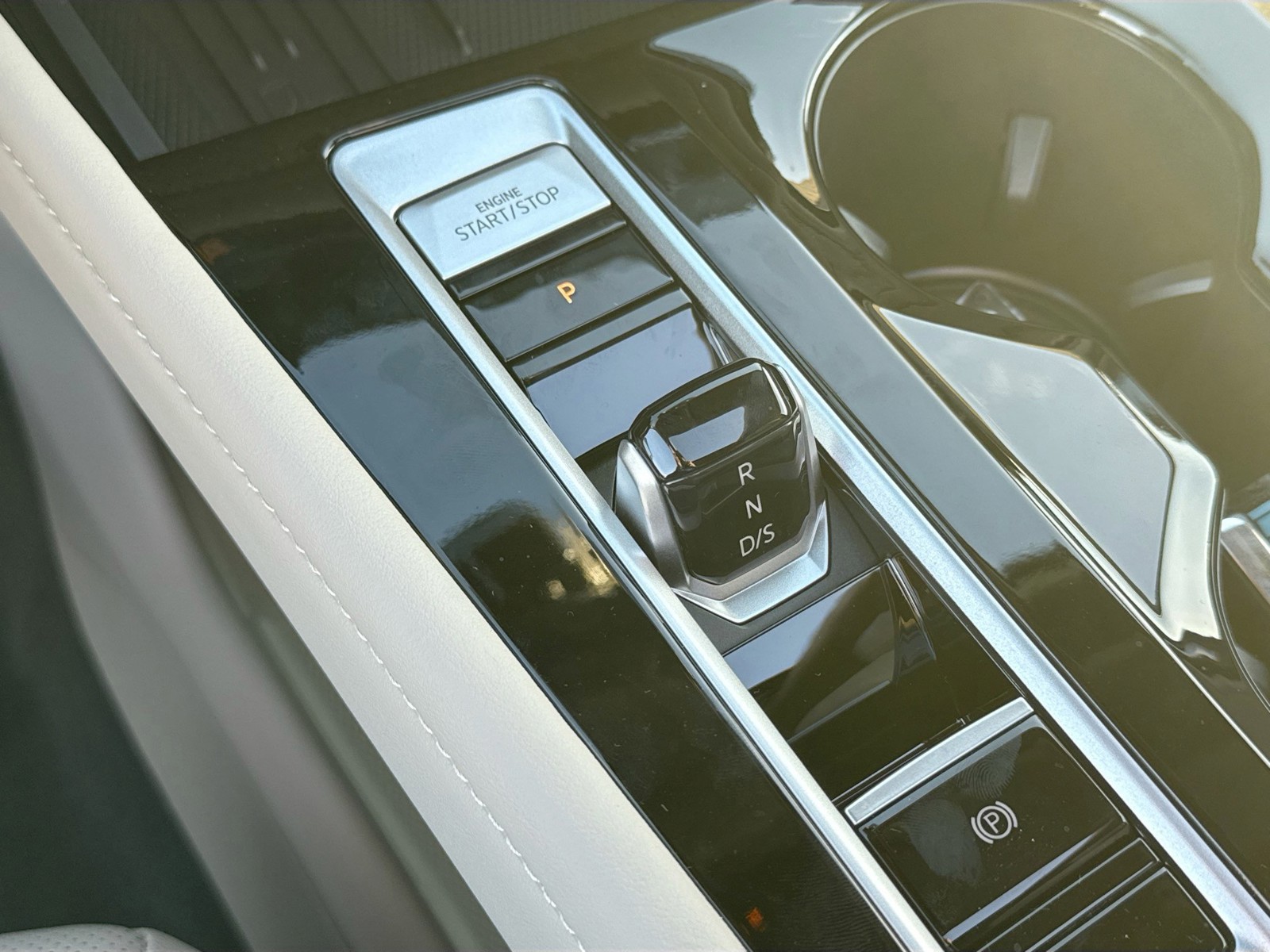 2026 Volkswagen Atlas - Photo 14