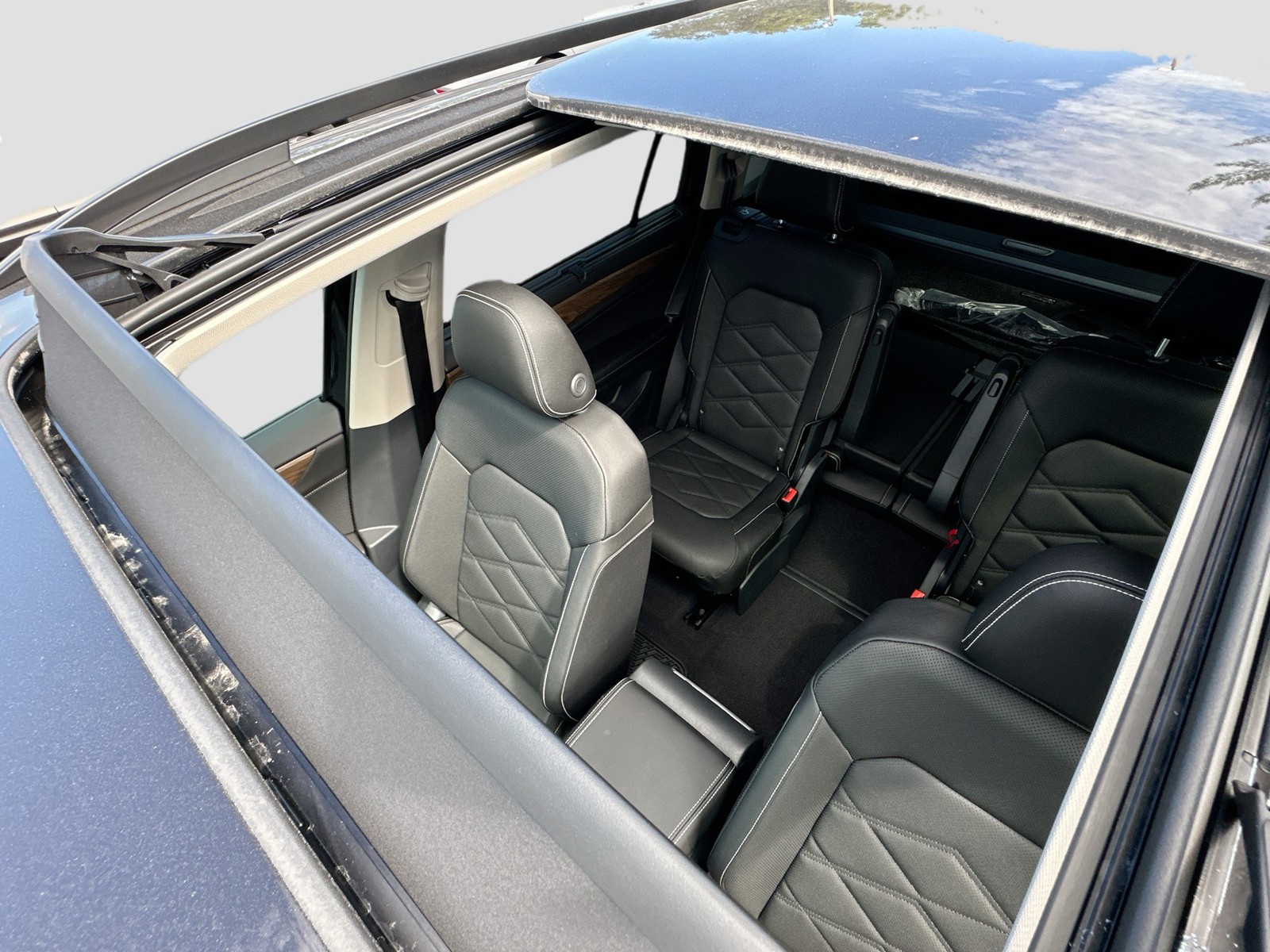 2026 Volkswagen Atlas - Photo 14