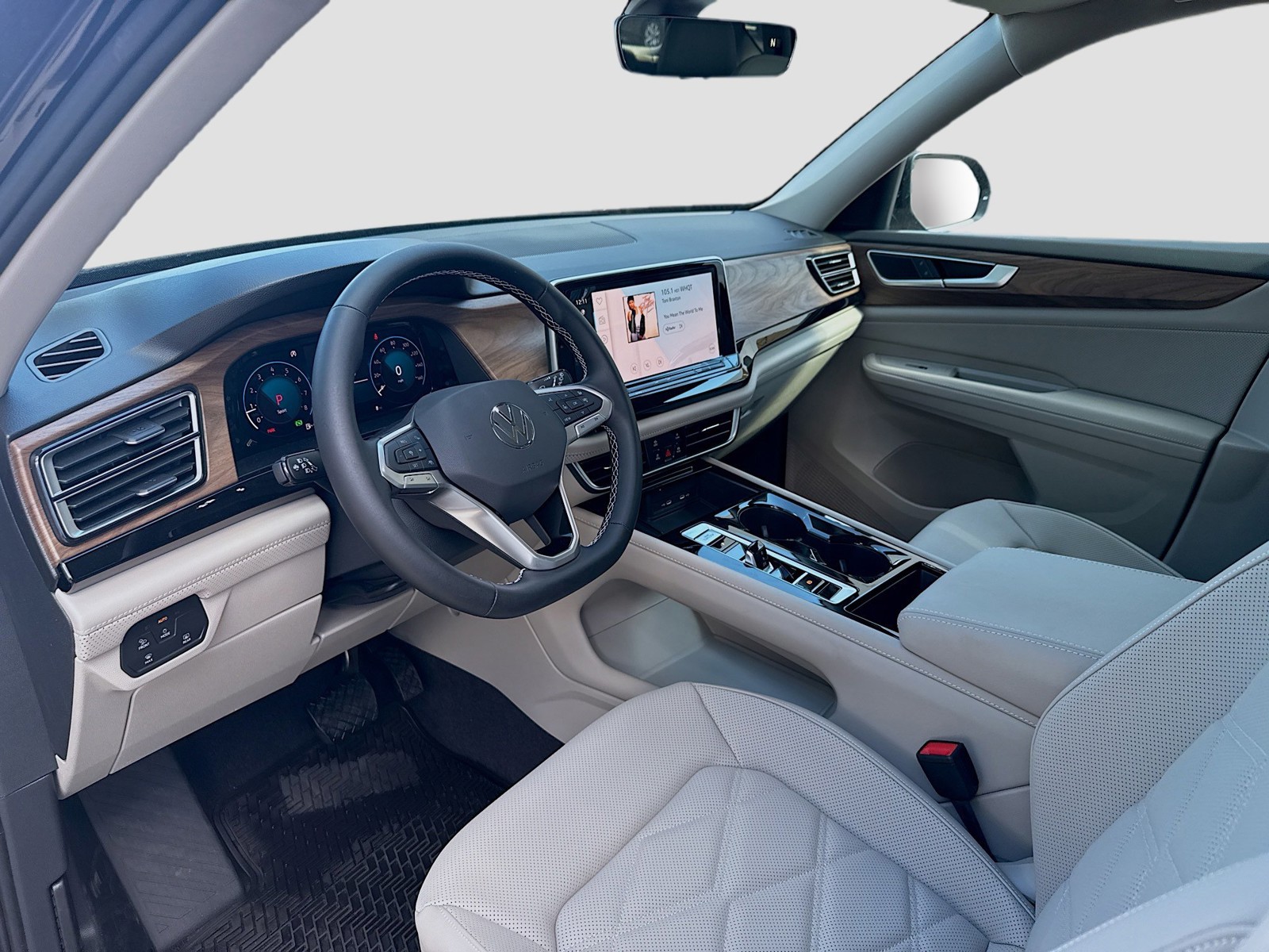 2026 Volkswagen Atlas - Photo 9