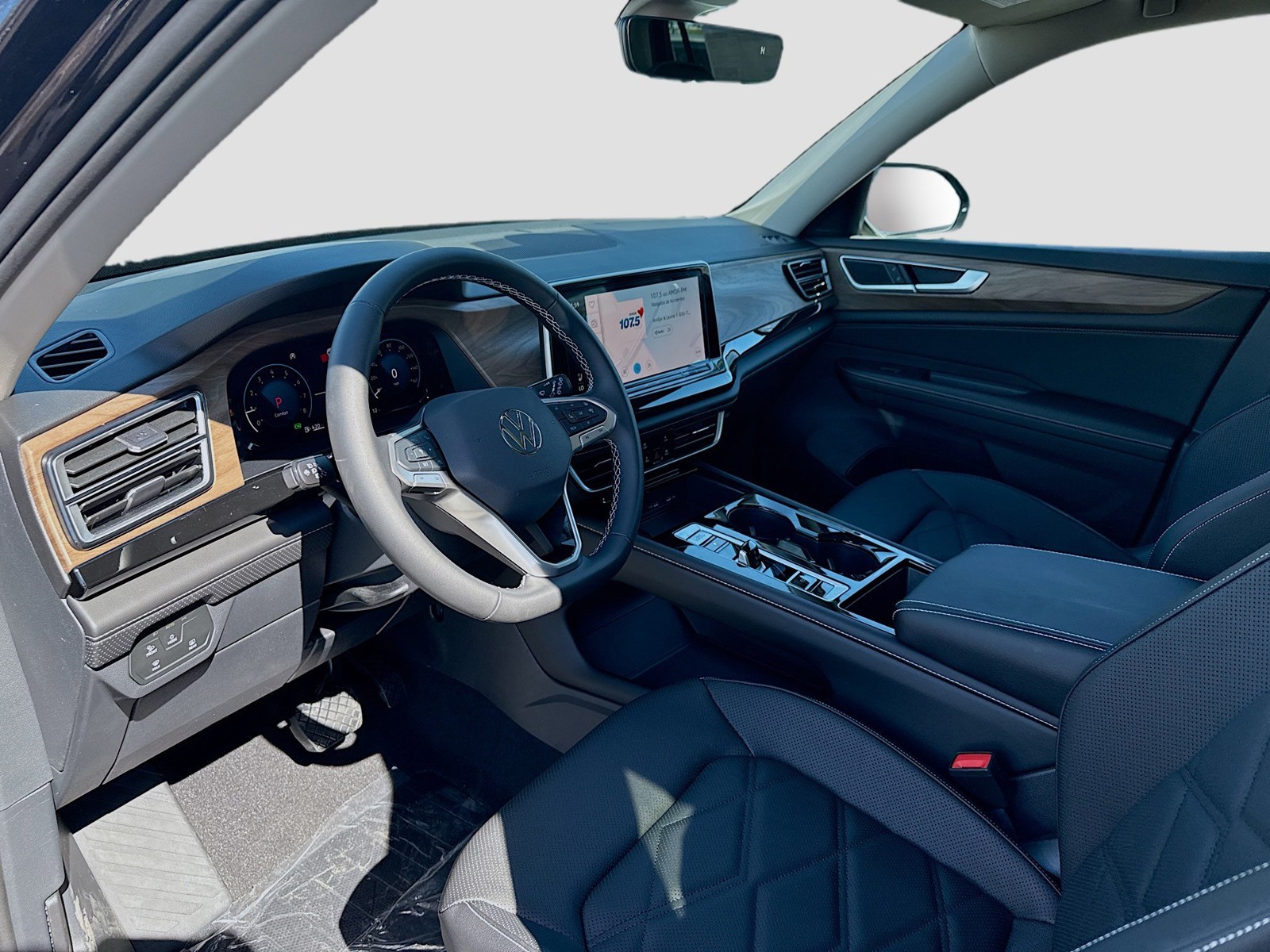 2026 Volkswagen Atlas - Photo 9