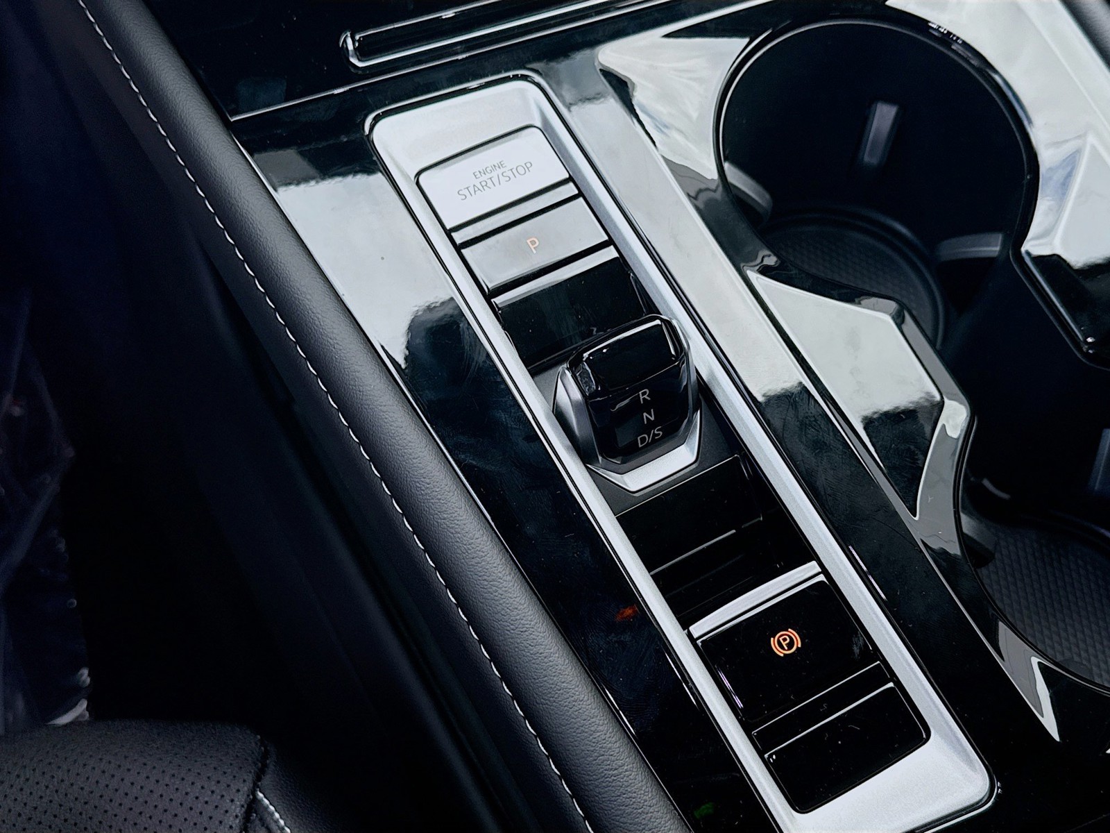 2026 Volkswagen Atlas - Photo 15