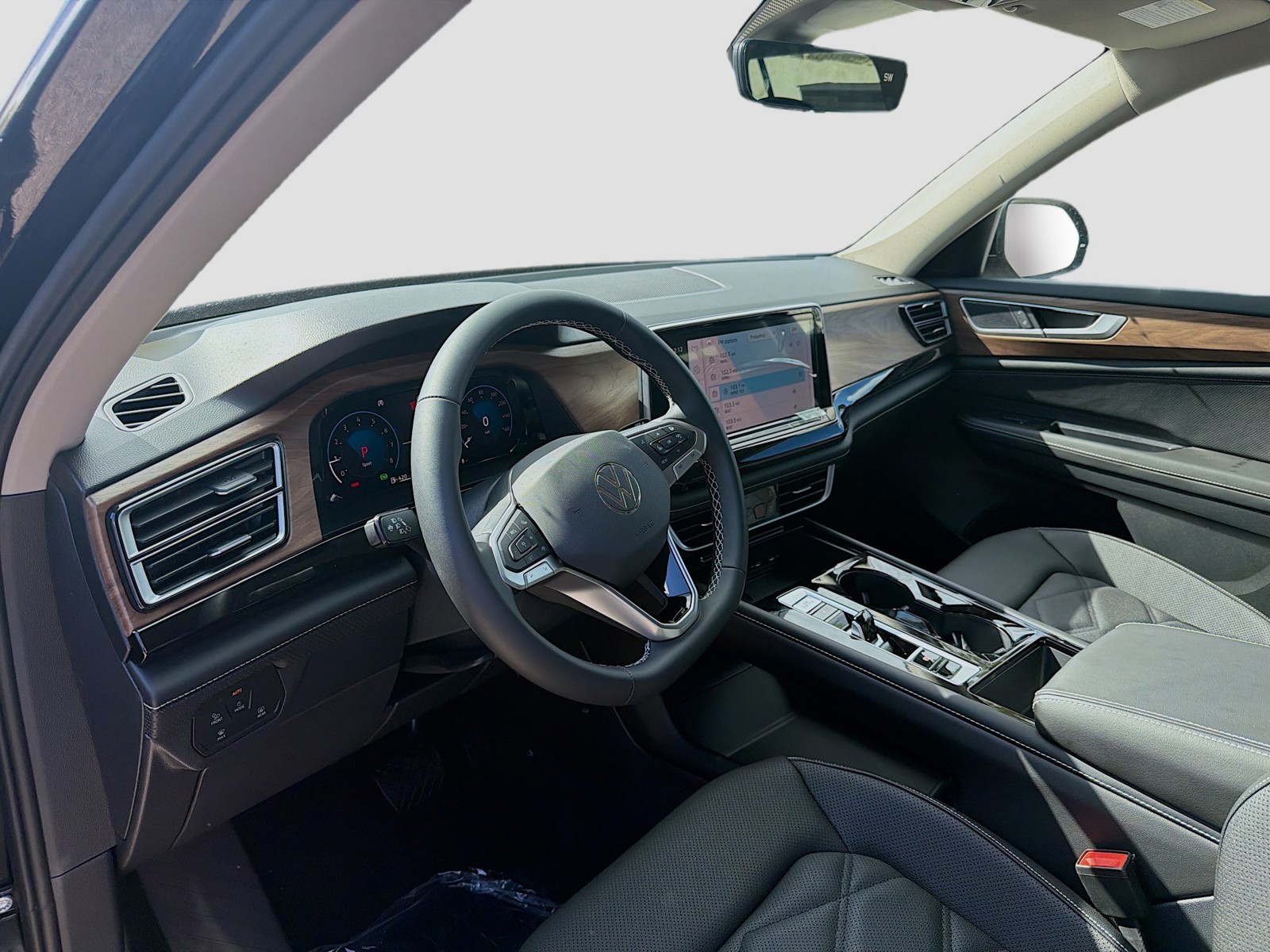 2026 Volkswagen Atlas - Photo 9