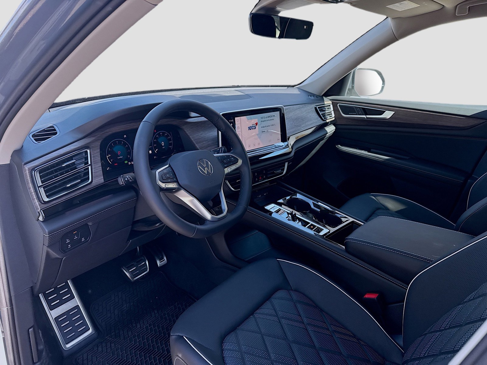 2026 Volkswagen Atlas - Photo 9