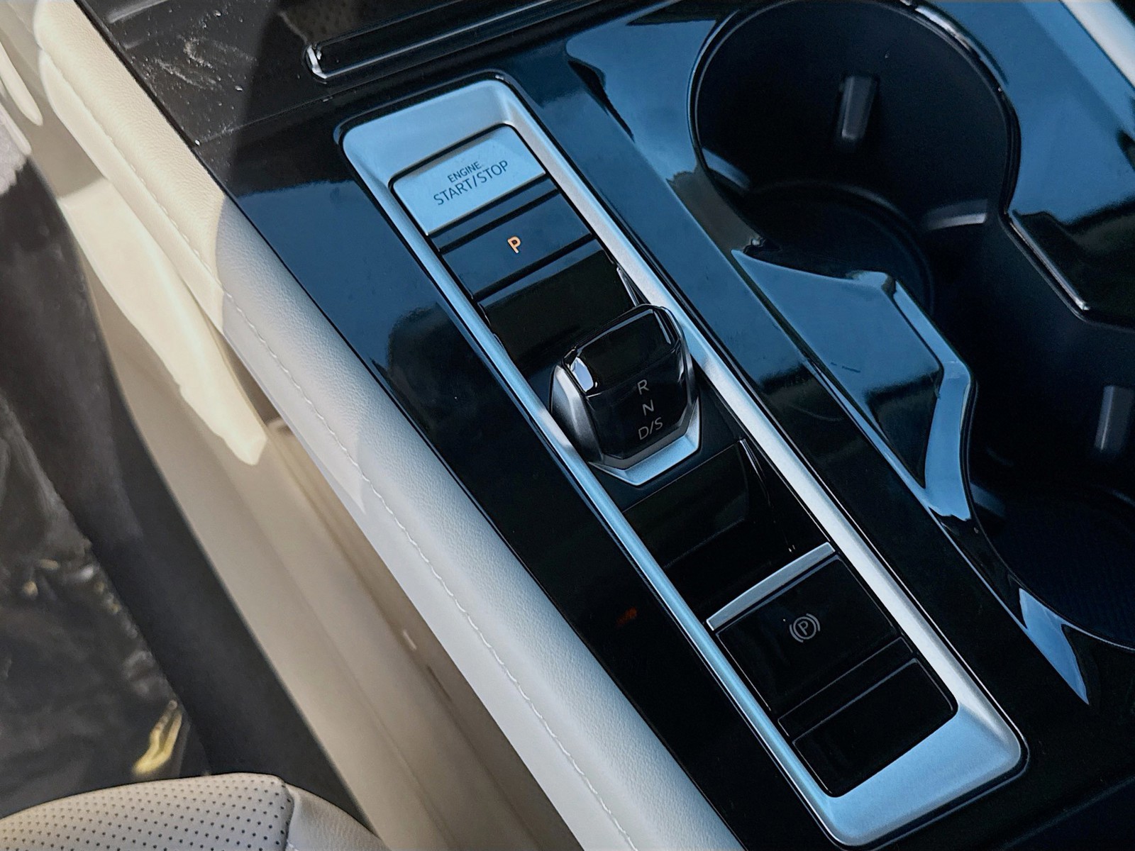 2026 Volkswagen Atlas - Photo 15