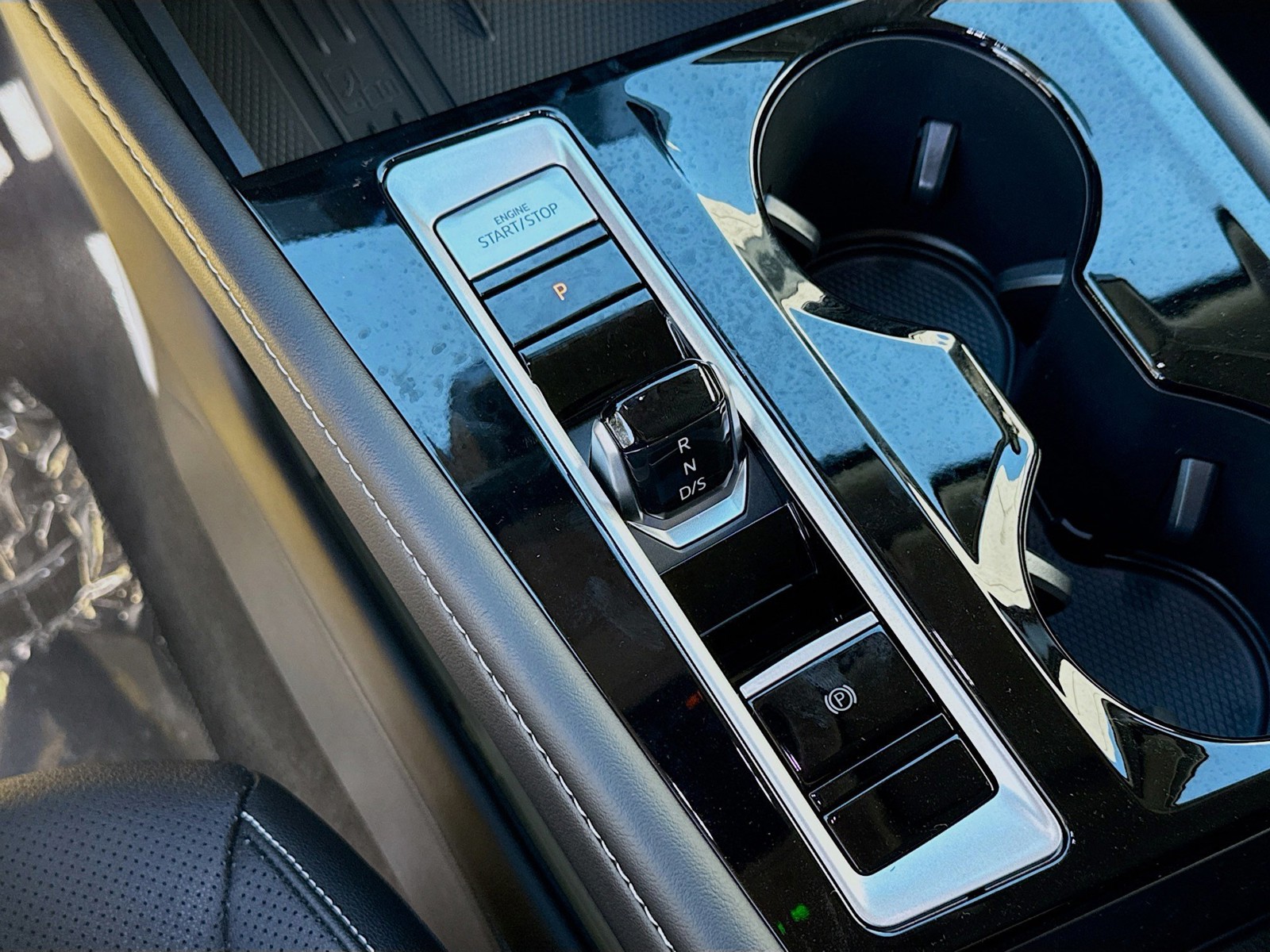 2026 Volkswagen Atlas - Photo 15