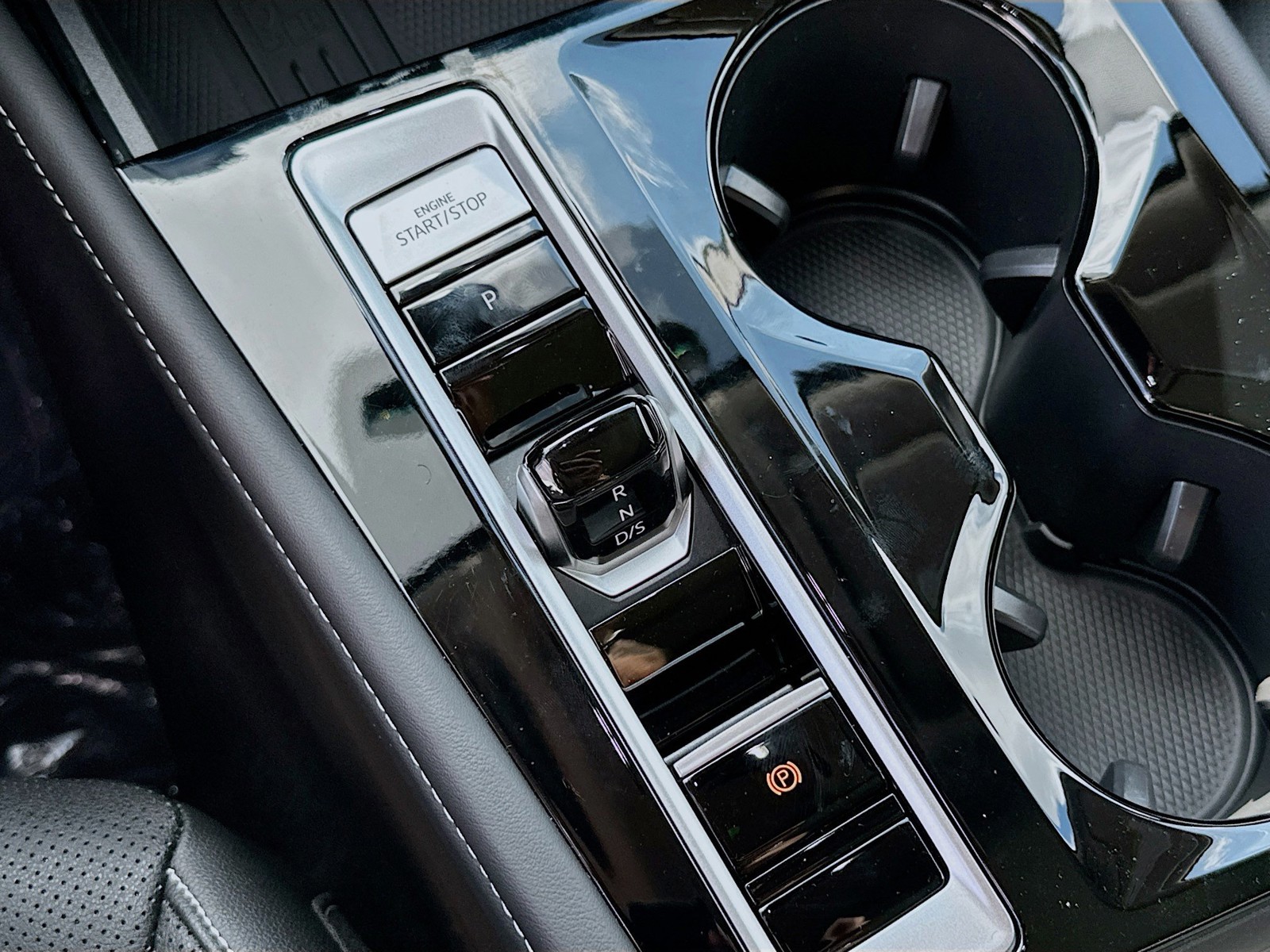 2026 Volkswagen Atlas - Photo 15