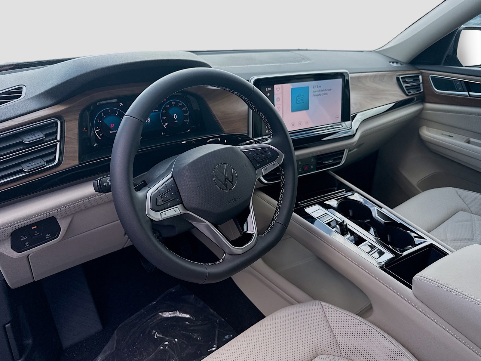 2026 Volkswagen Atlas - Photo 9