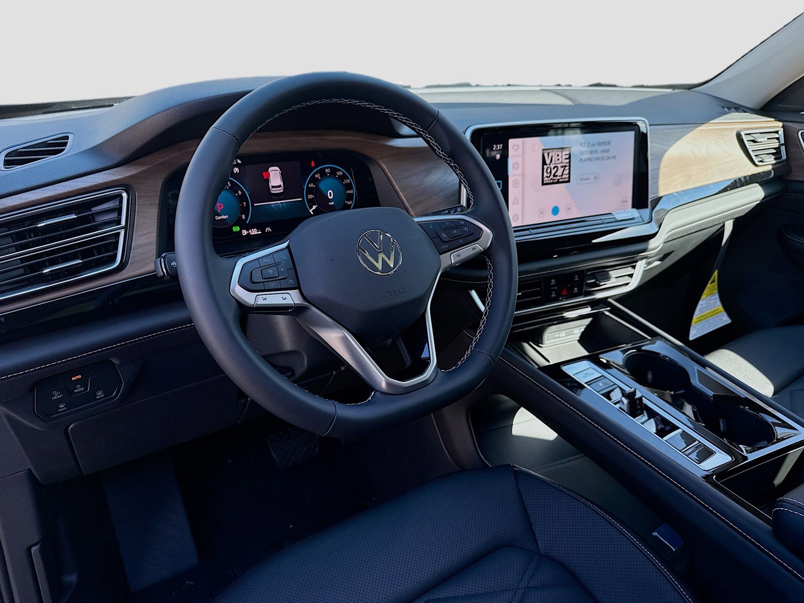 2026 Volkswagen Atlas - Photo 9