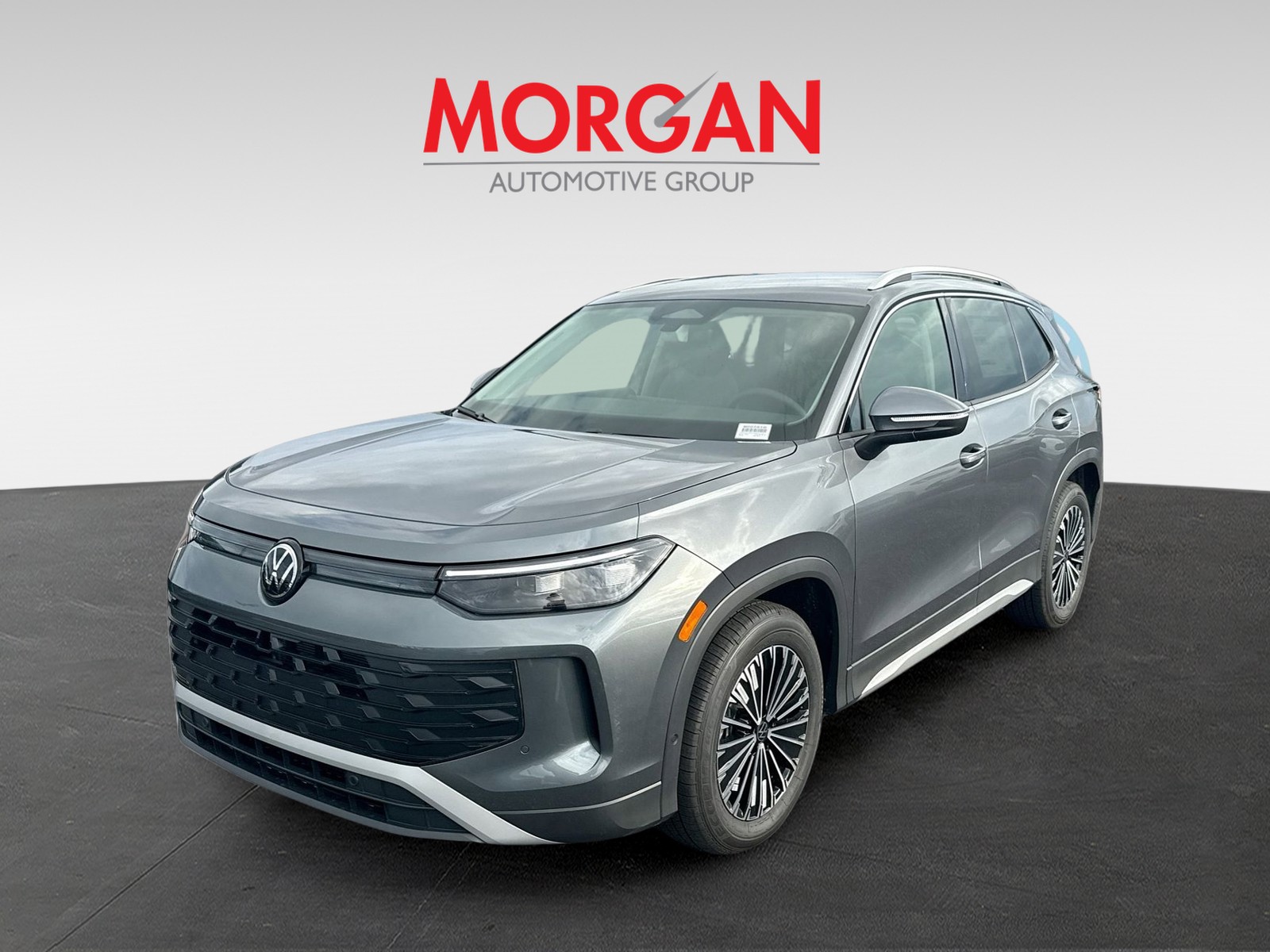 2026 Volkswagen Tiguan - Photo 2