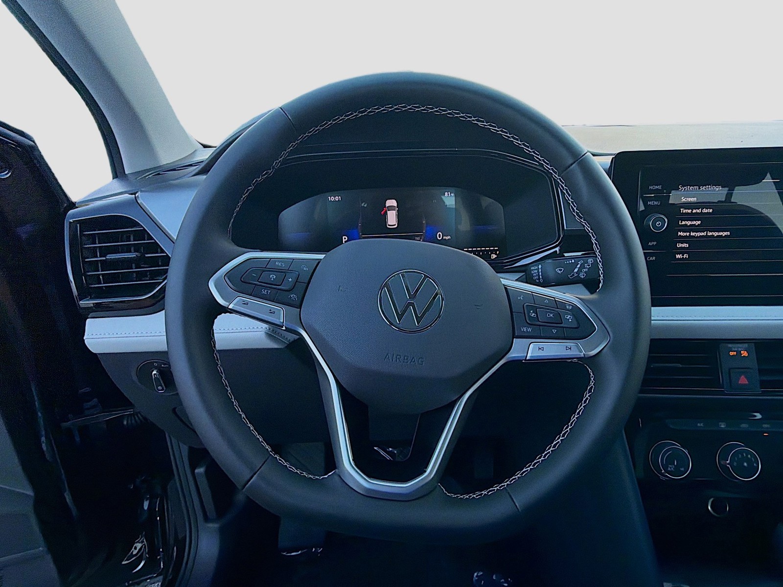 2026 Volkswagen Taos - Photo 10