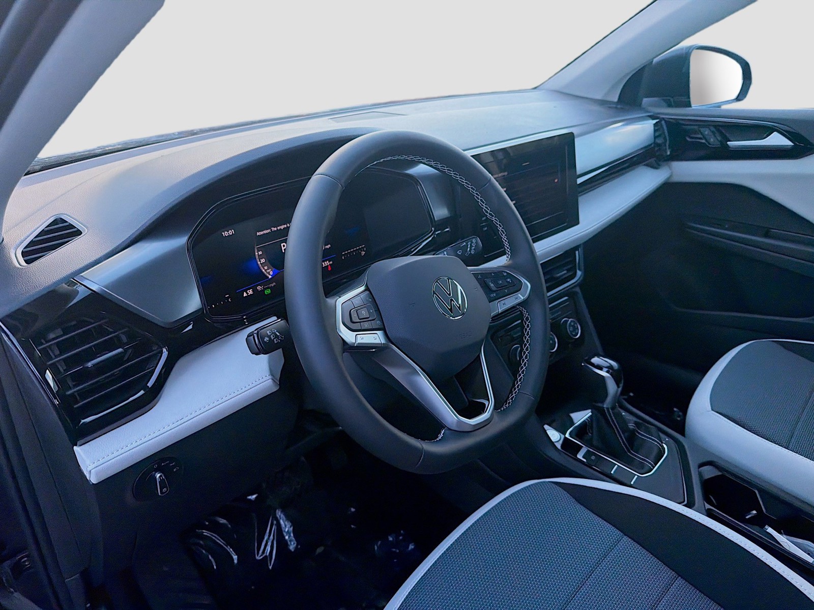 2026 Volkswagen Taos - Photo 9