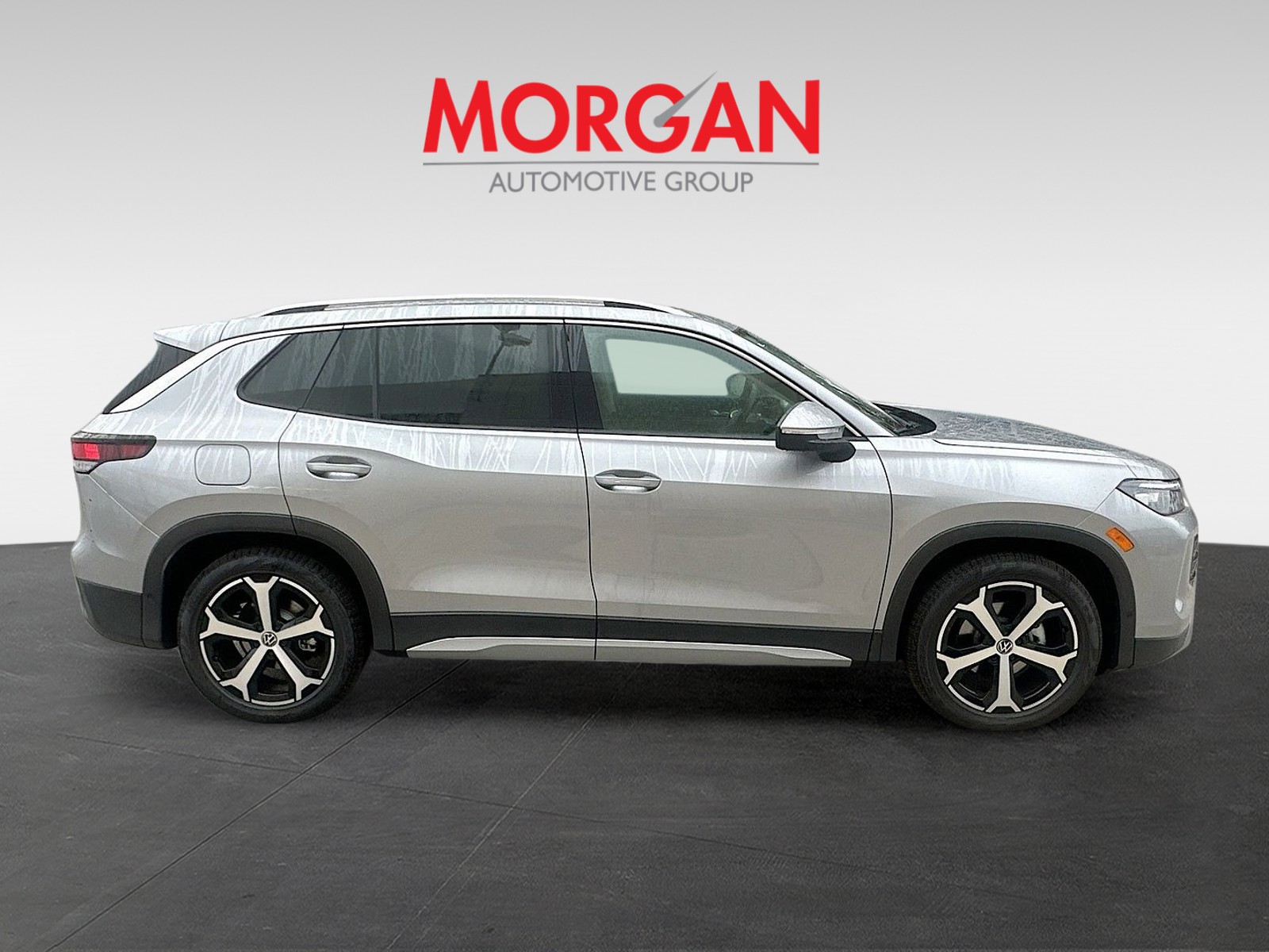 2026 Volkswagen Tiguan - Photo 8