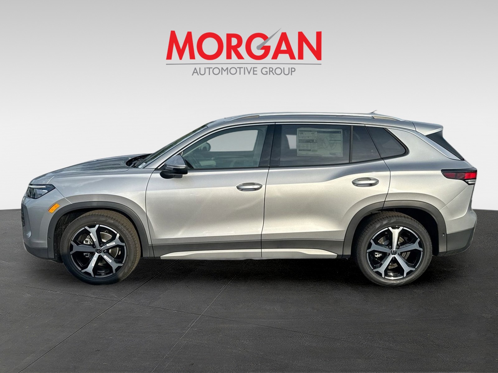 2026 Volkswagen Tiguan - Photo 8