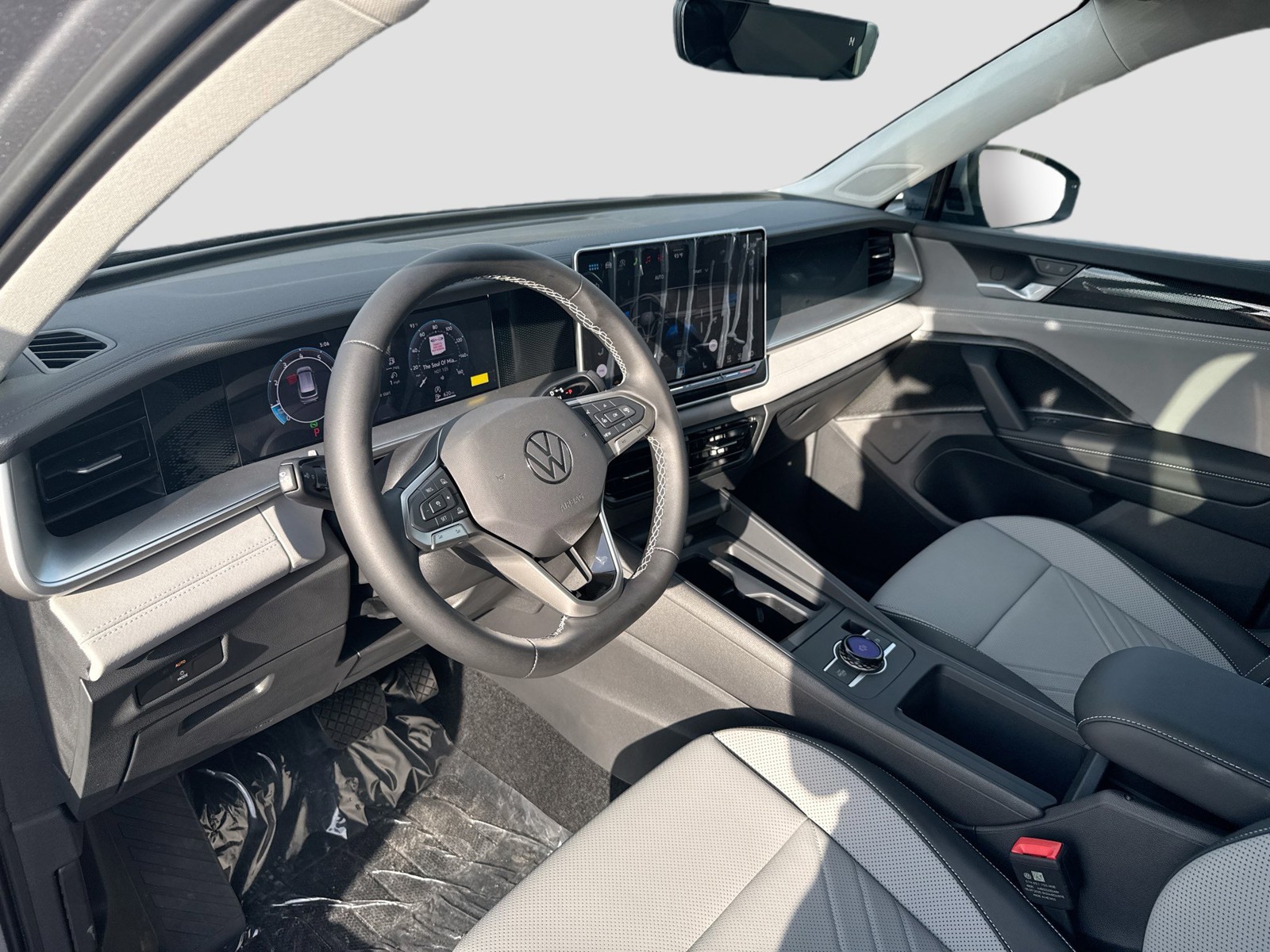2026 Volkswagen Tiguan - Photo 9