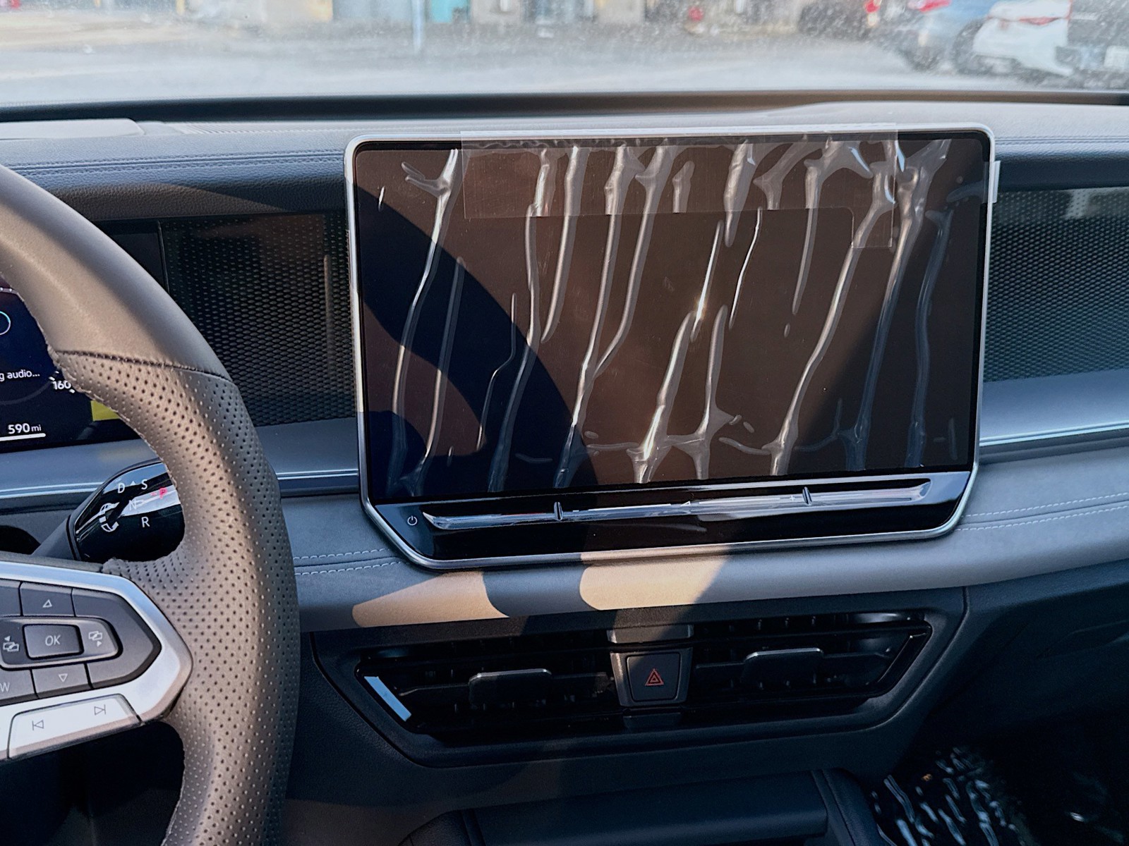 2026 Volkswagen Tiguan - Photo 12