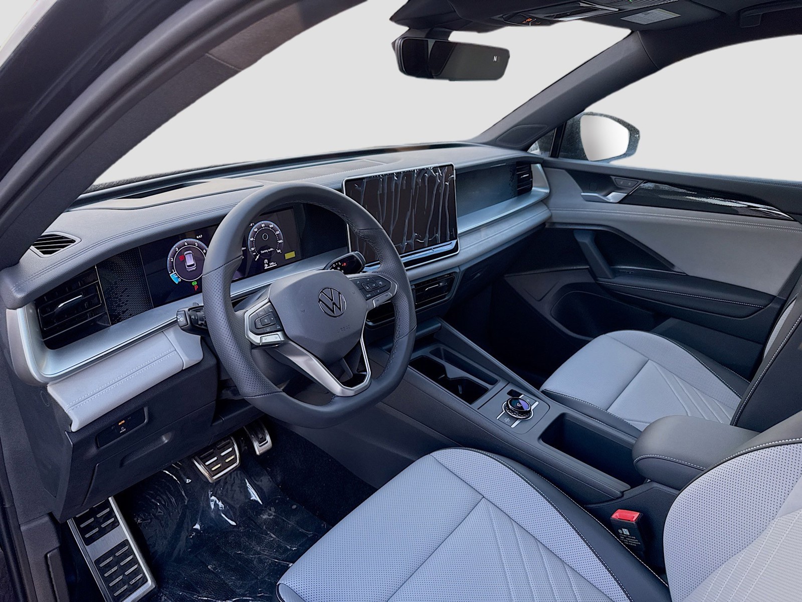 2026 Volkswagen Tiguan - Photo 9